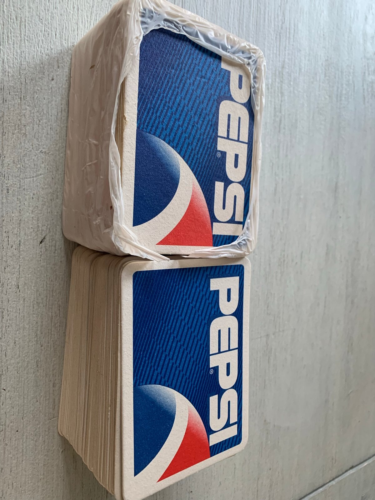 Nieuwe Pepsi Kartonnen Onderzetters - Set van100 stuks, Ophalen of Verzenden, Nieuw, Gebruiksvoorwerp