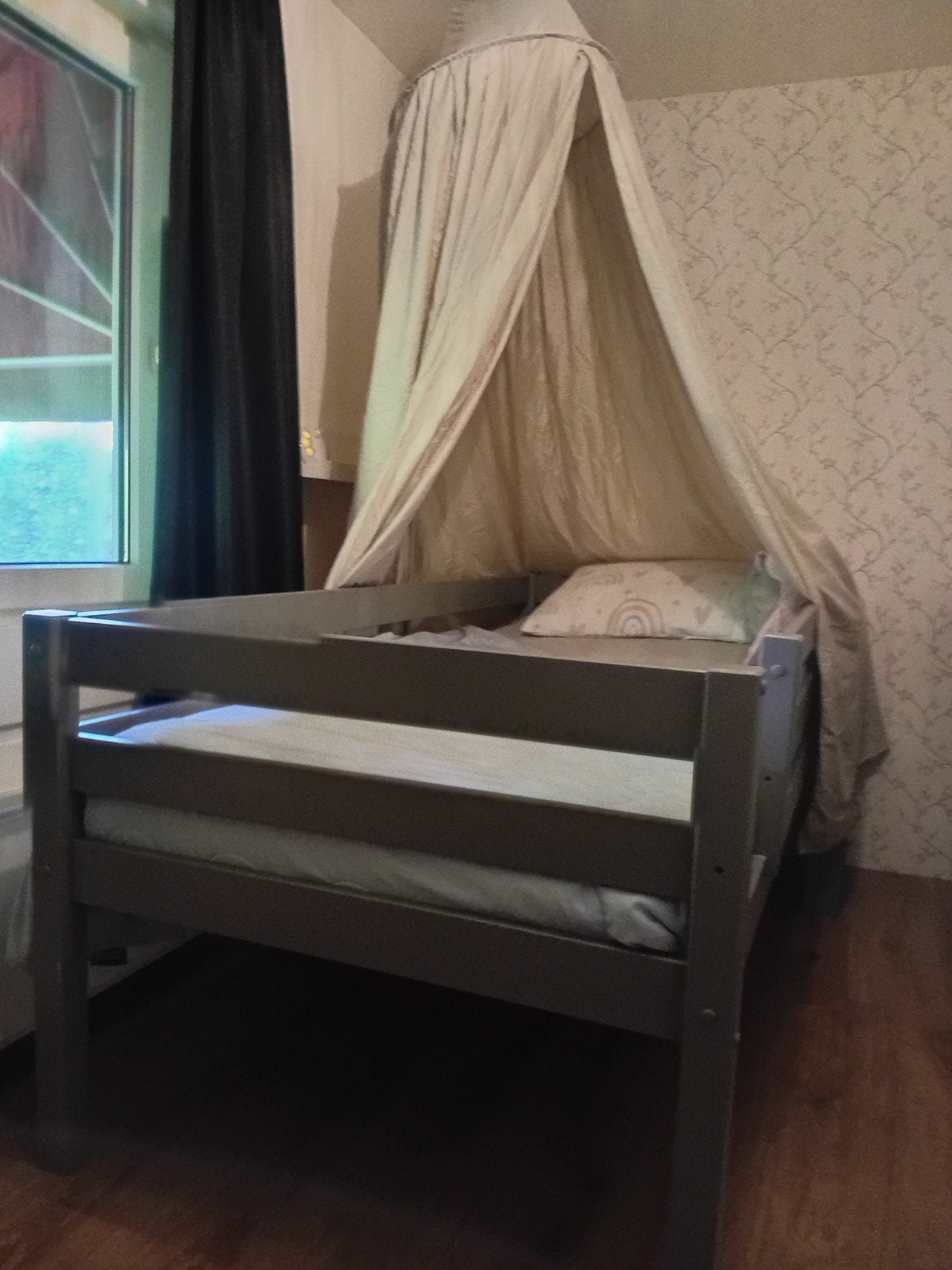 Kinderbed, Kinderen en Baby's, Kinderkamer | Bedden, Ophalen, 85 tot 100 cm, Gebruikt, Matras