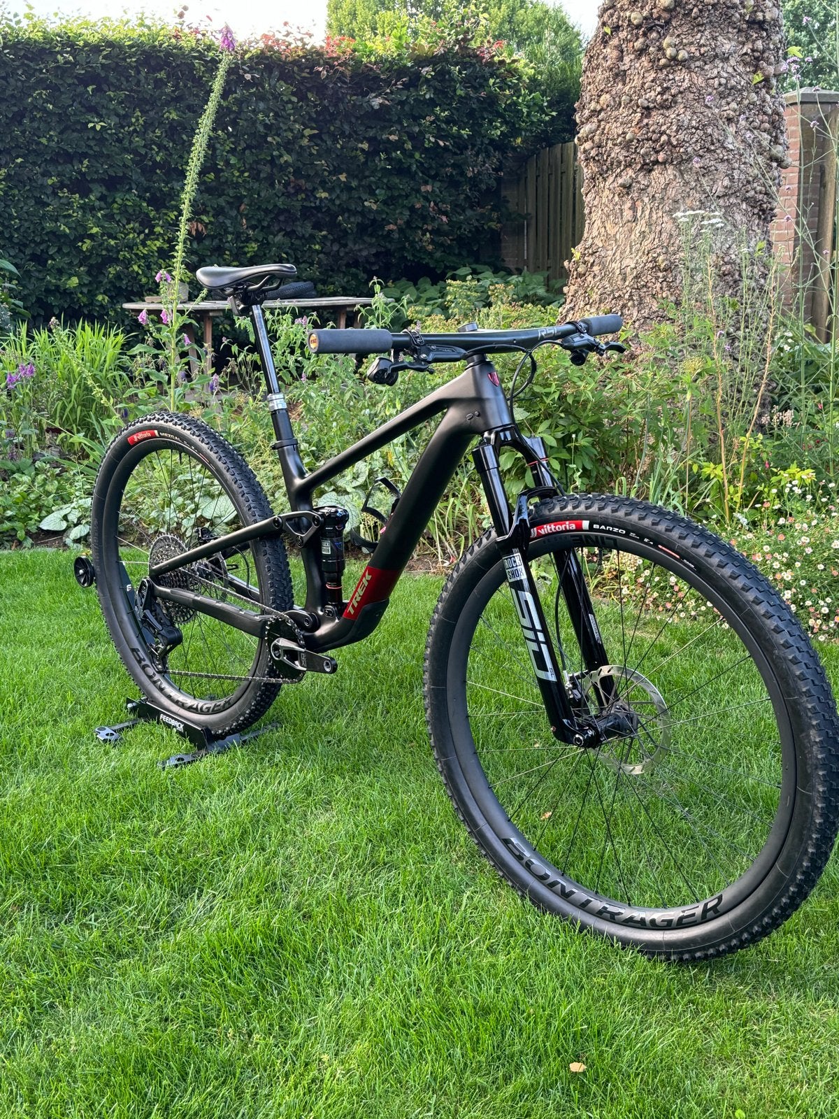 Trek Top Fuel 9.9 AXS 2026 Medium, Fietsen en Brommers, Ophalen, Fully, Zo goed als nieuw, Schijfrem