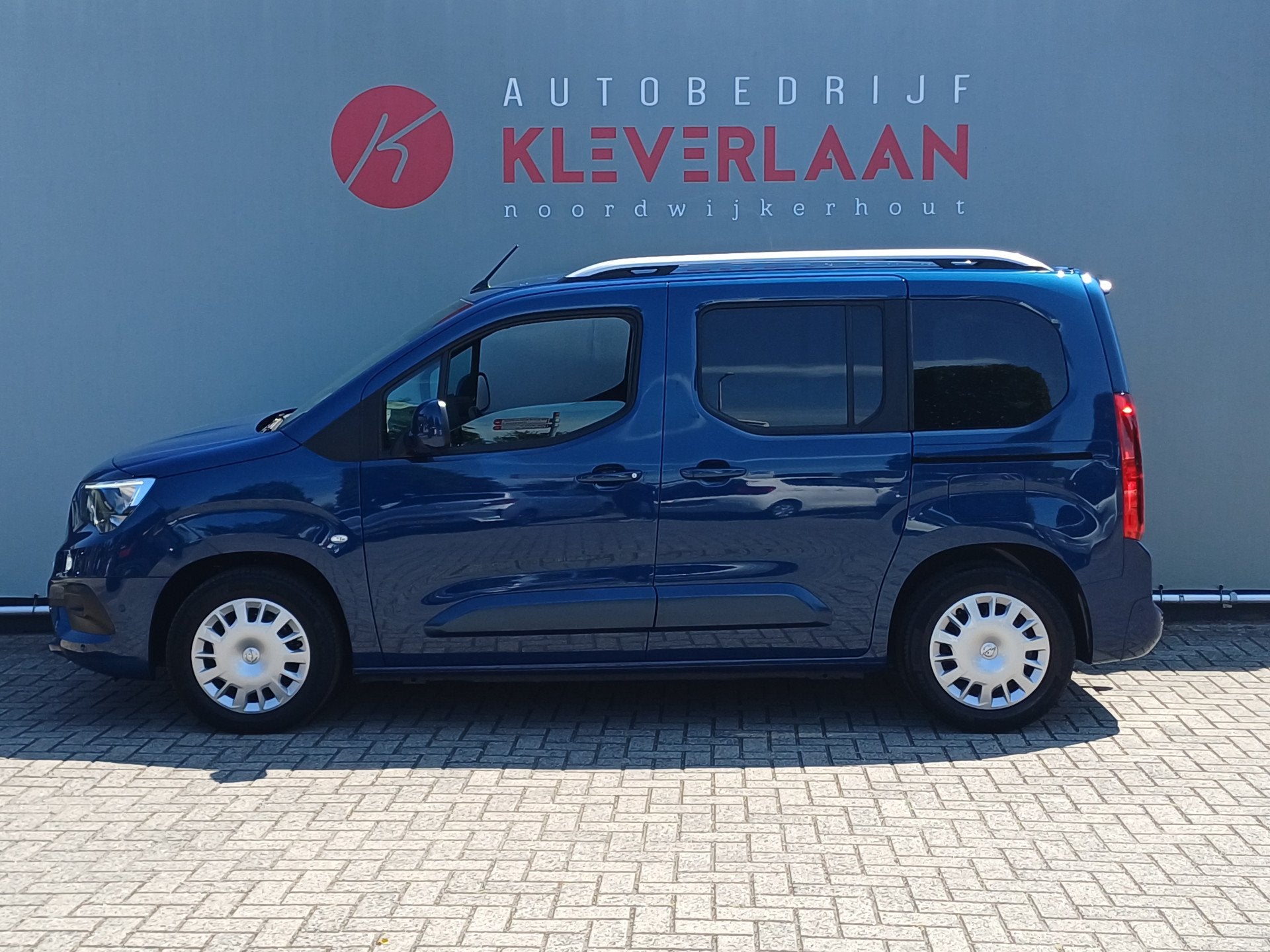 Opel Combo Tour 1.2 Turbo L1H1 Edition AUTOMAAT | CRUISE | N, Auto's, Opel, 12 maanden, Gebruikt, Euro 6, Blauw