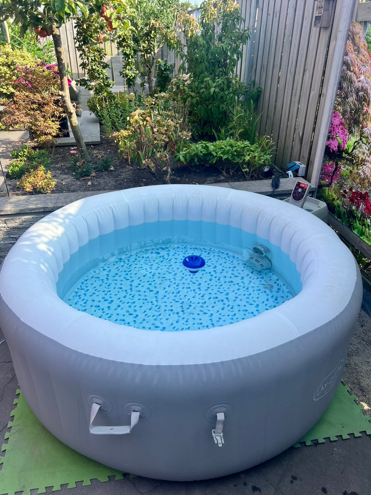 Jacuzzi lay-z-spa opblaasbaar, Ophalen, Gebruikt, Filter, Opblaasbaar