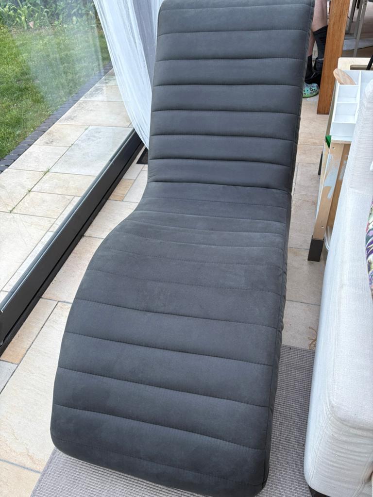 ZGAN heerlijke lounge fauteuil / stoel donkergrijs/antraciet, Huis en Inrichting, Fauteuils, Ophalen, Zo goed als nieuw, 50 tot 75 cm