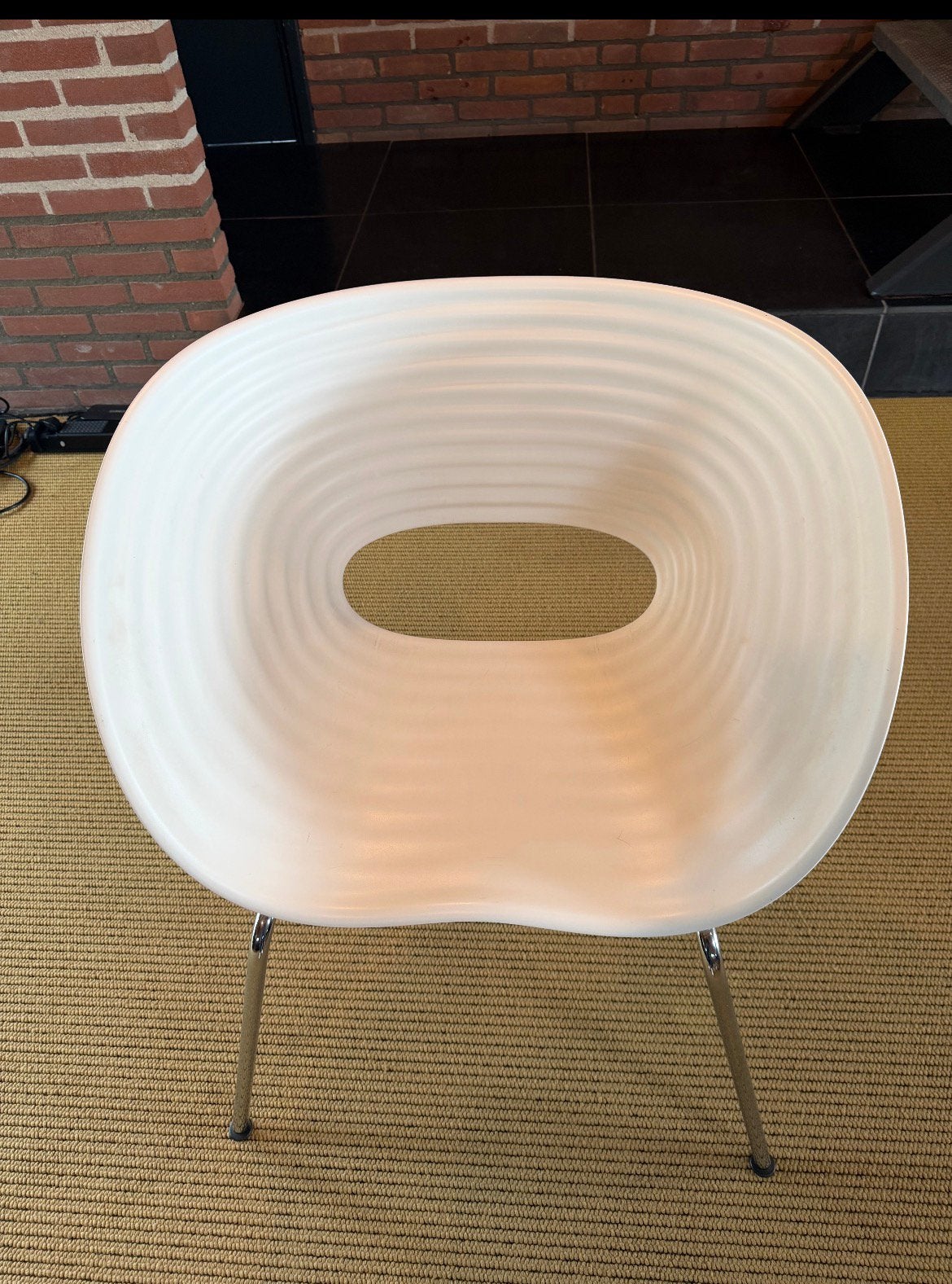 Vitra Tom vac chair stoelen 4 stuks, Huis en Inrichting, Ophalen, Kunststof, Wit, Zo goed als nieuw