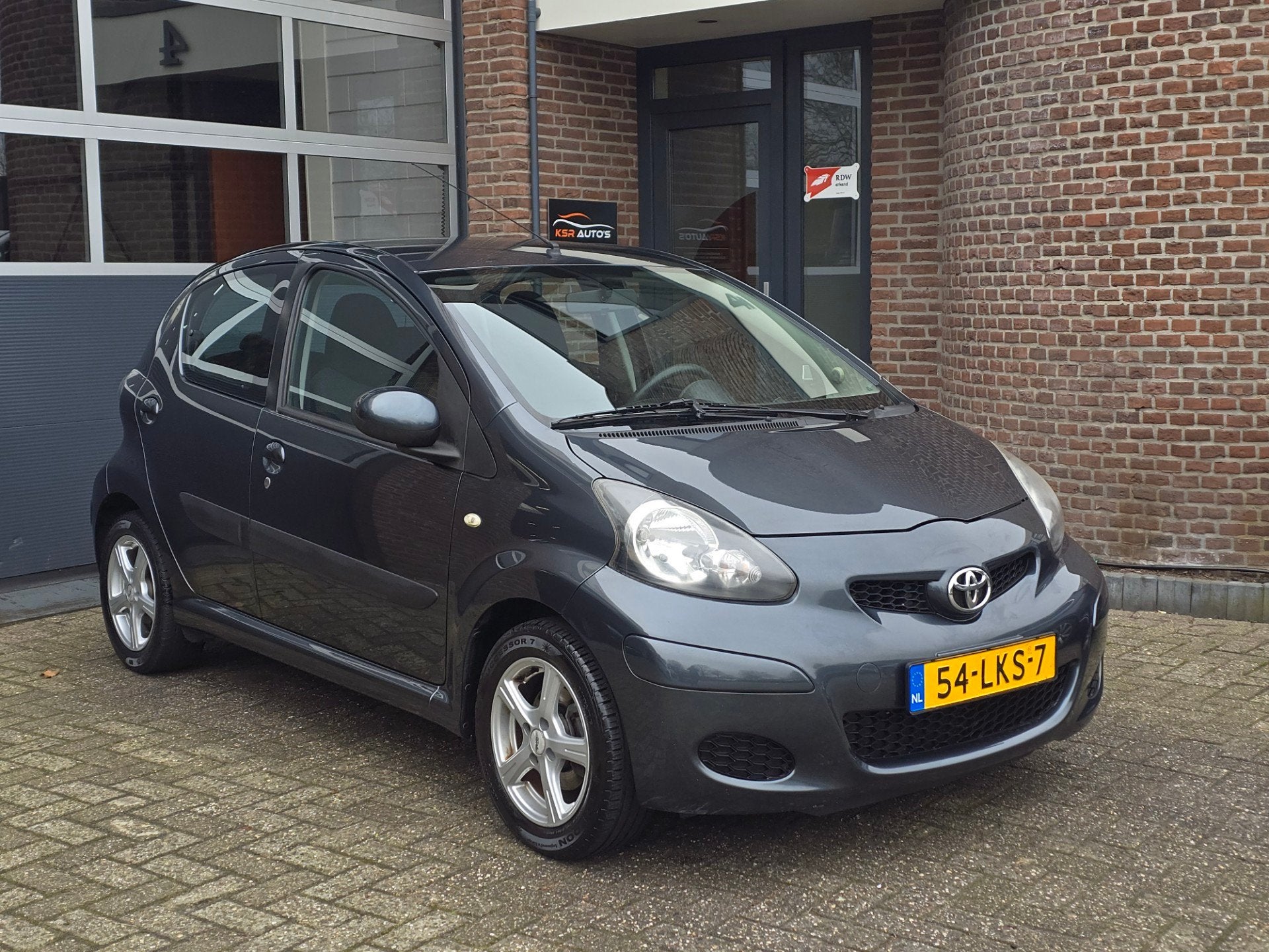 Toyota Aygo 1.0-12V Comfort 5DR |Airco |Apk-Nieuw, Voorwielaandrijving, Gebruikt, 4 stoelen, 68 pk
