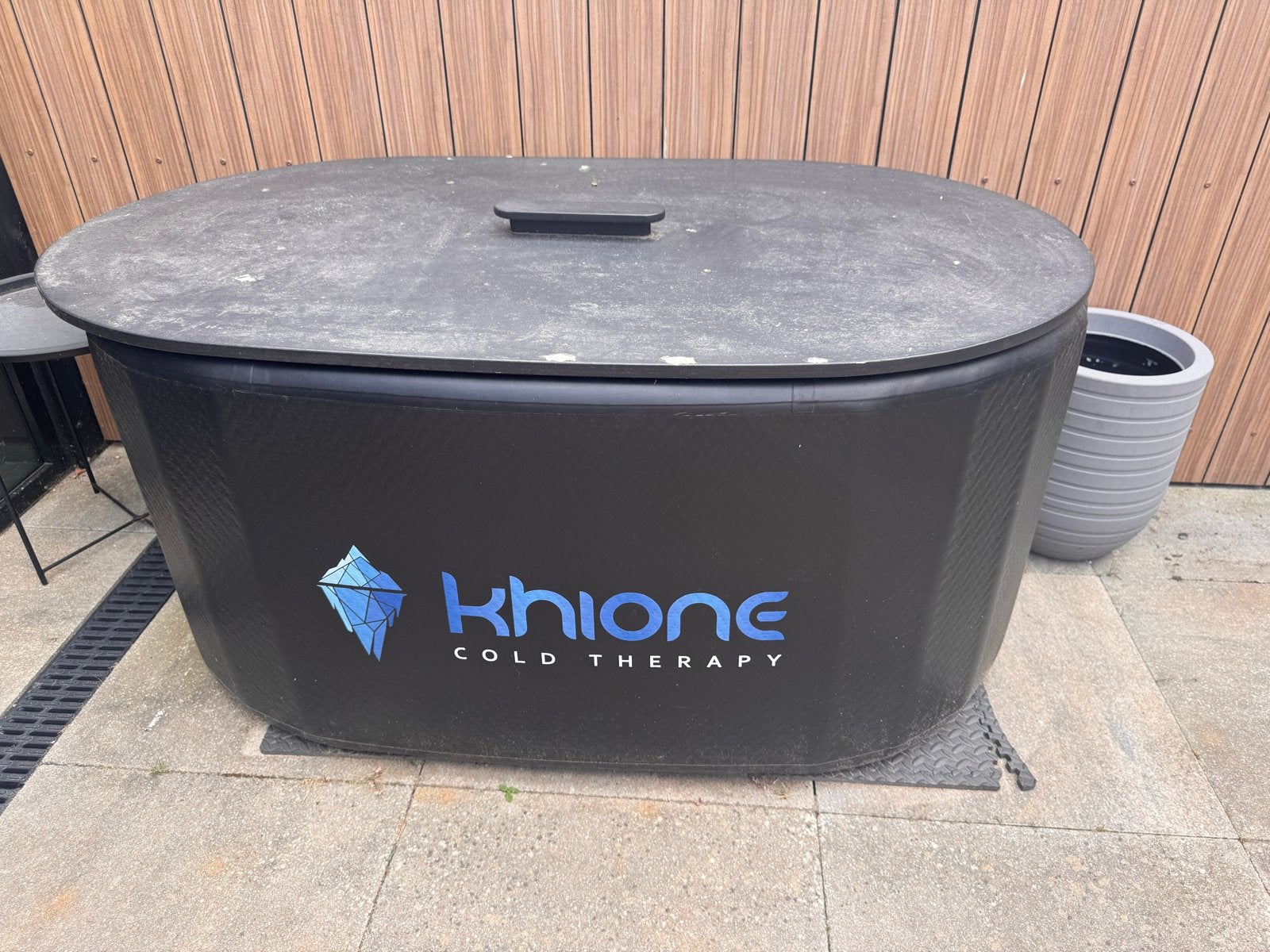Khione Cold Therapy IJsbad - Zo goed als nieuw, Ophalen, Zo goed als nieuw, Vast