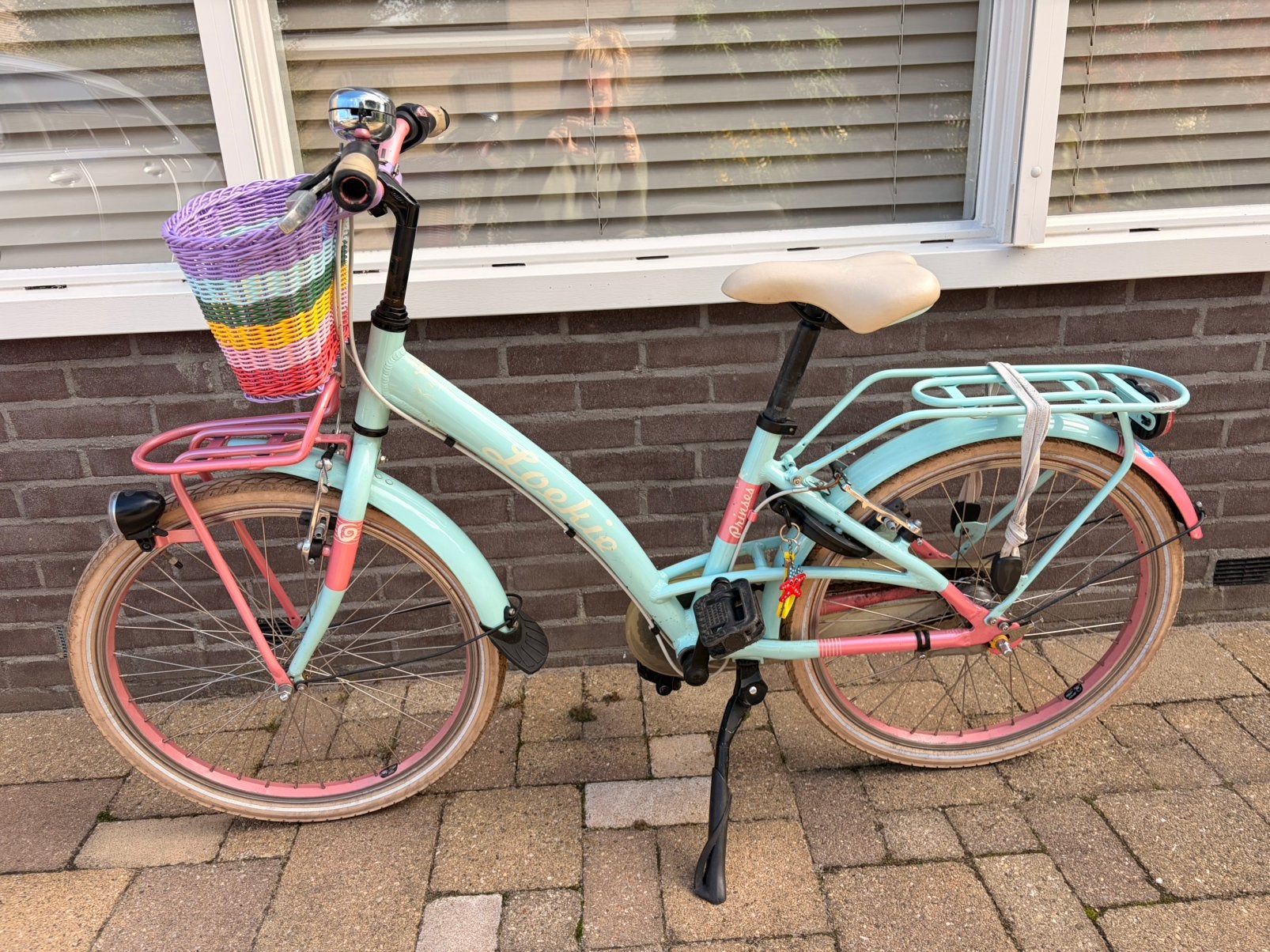 Fiets Loekie Prinses 22 inch, Ophalen, Terugtraprem, 22 inch, Gebruikt