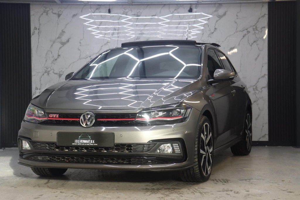 Volkswagen Polo 2.0 TSI GTI Pano ACC, Auto's, Stof, Gebruikt, Euro 6, 4 cilinders