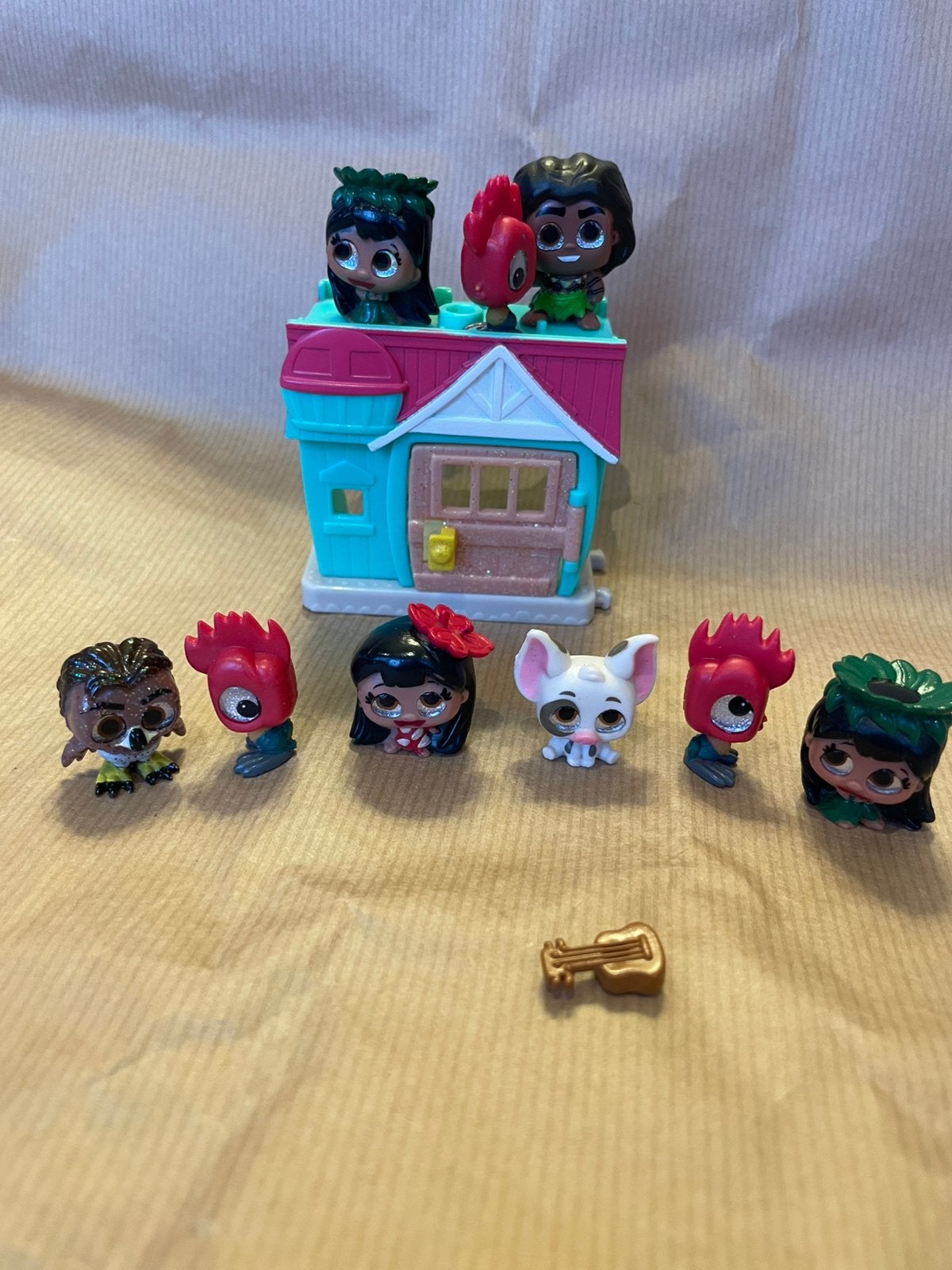 Disney Doorables Moana incl. Ultra Rare Glitter Havik Maui), Ophalen of Verzenden, Overige figuren, Zo goed als nieuw, Beeldje of Figuurtje