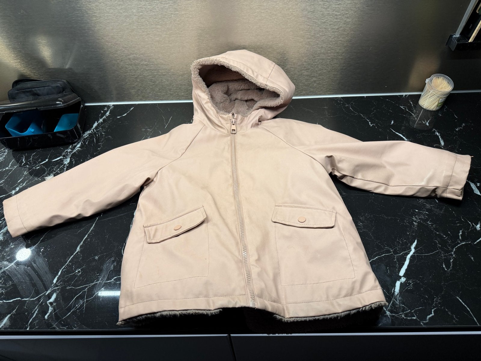 Zara meisjes wax jas oud roze maat 110 gevoerd, Ophalen of Verzenden, Gebruikt, Meisje, Jas