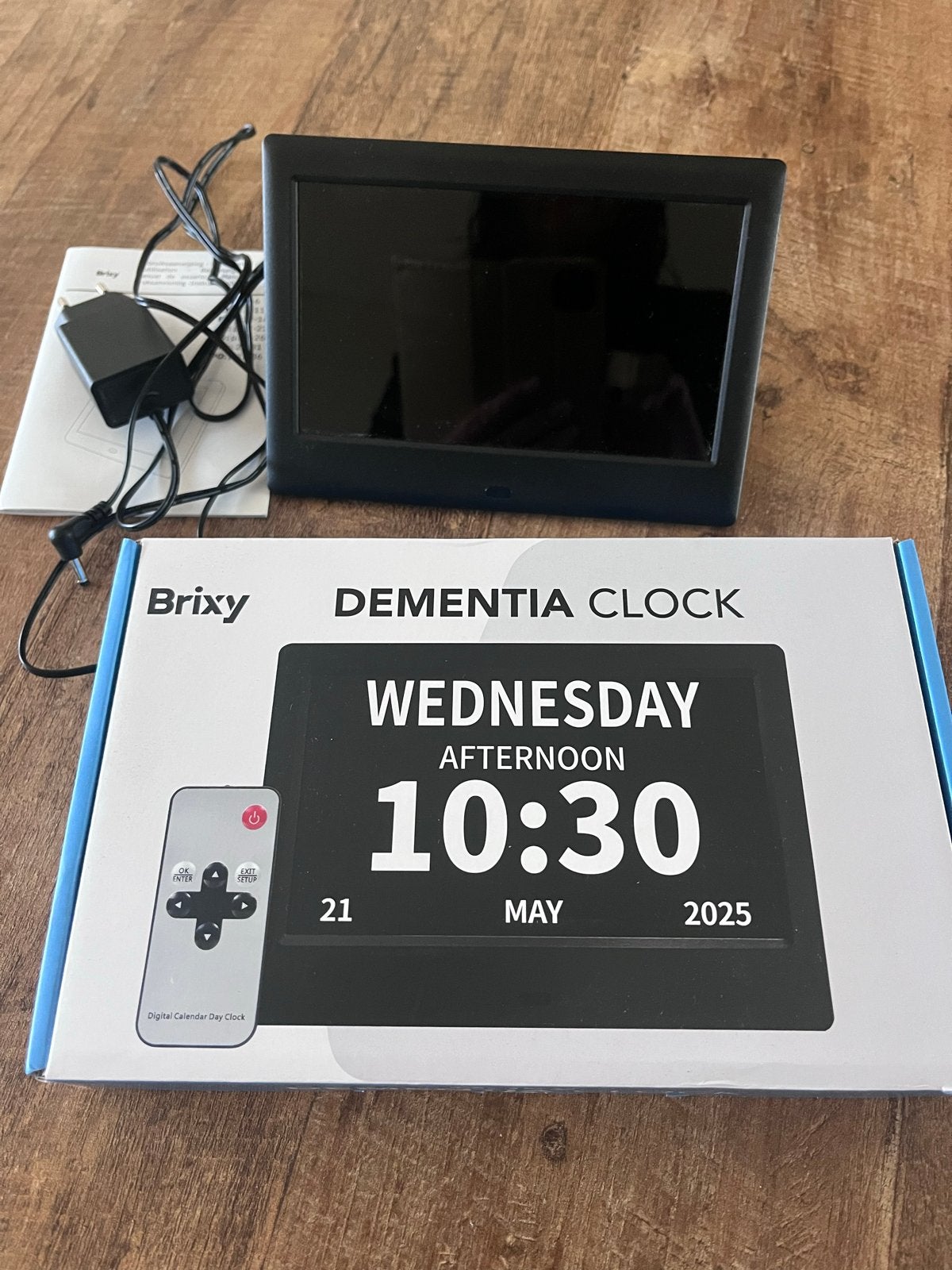 Brixy Dementieklok - Digitale Kalender Dagklok, Audio, Tv en Foto, Overige merken, Ophalen of Verzenden, Zo goed als nieuw, Minder dan 1 GB