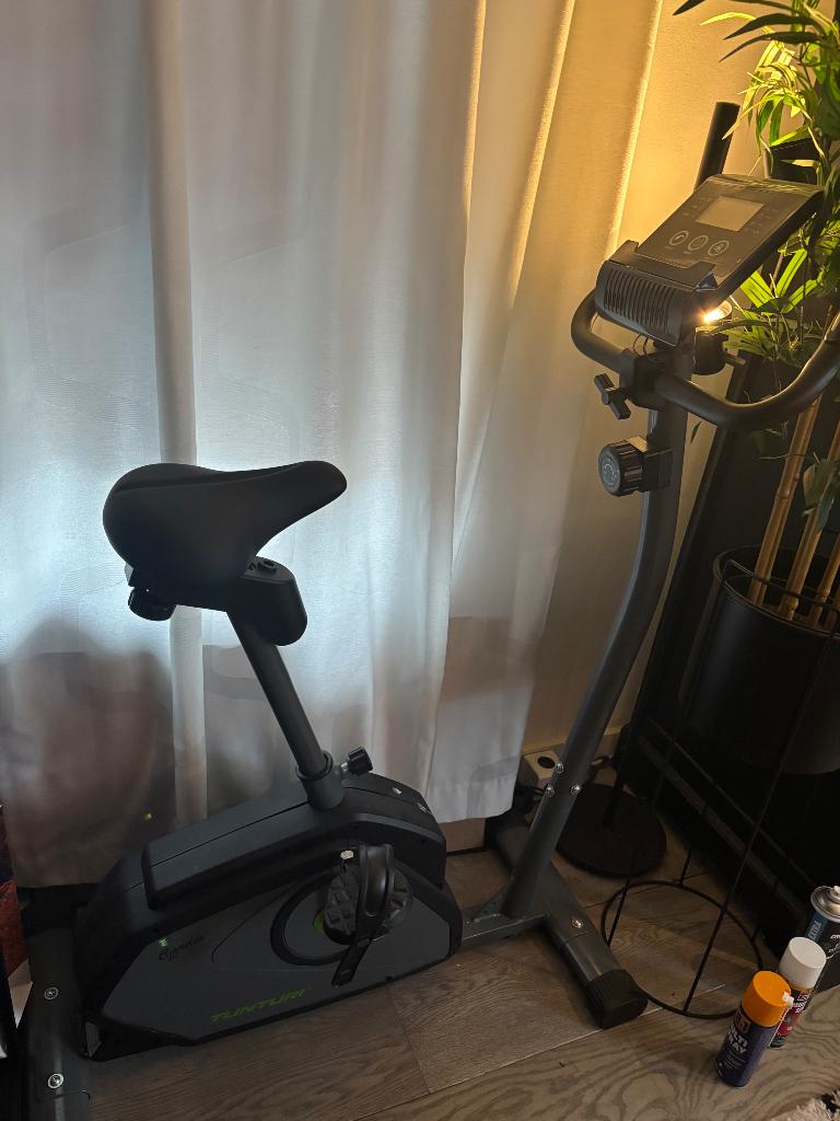Hometrainer IZGS tunturi cardio fit B30, Ophalen, Zo goed als nieuw, Hometrainer