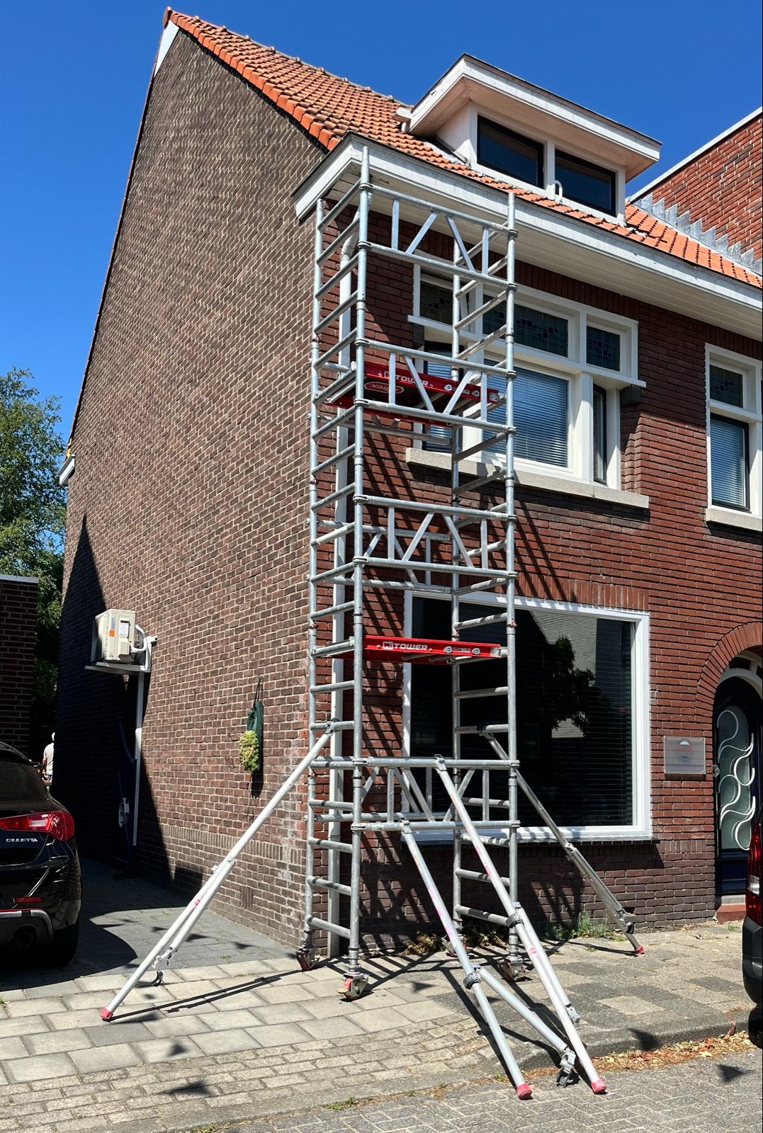 Altrex Mi Tower Steiger - Complete en Veilige Rolsteiger, Ophalen, Gebruikt, Rolsteiger of Kamersteiger, 5 meter of hoger