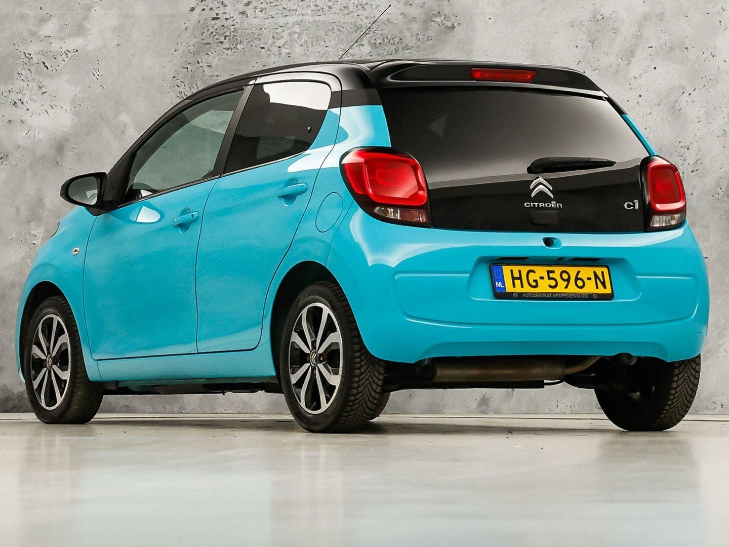 Citroën C1 1.0 e-VTi OceanBlue Sport (NAP, NAVIGATIE, CAMER, Voorwielaandrijving, 12 maanden, Gebruikt, 4 stoelen