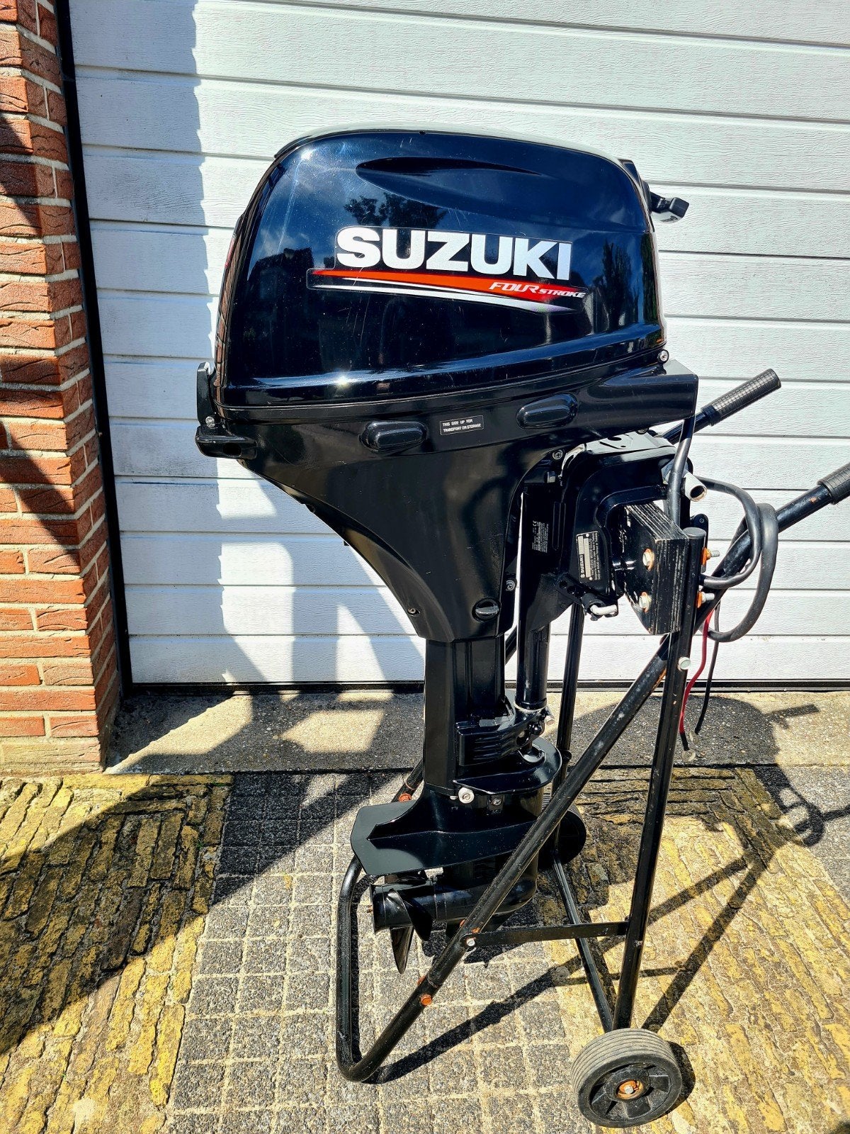 SUZUKI DF 20/9.9 EFi Langstaart Afstandsbediening  el.start, Ophalen, 10 tot 30 pk, Viertaktmotor, Zo goed als nieuw