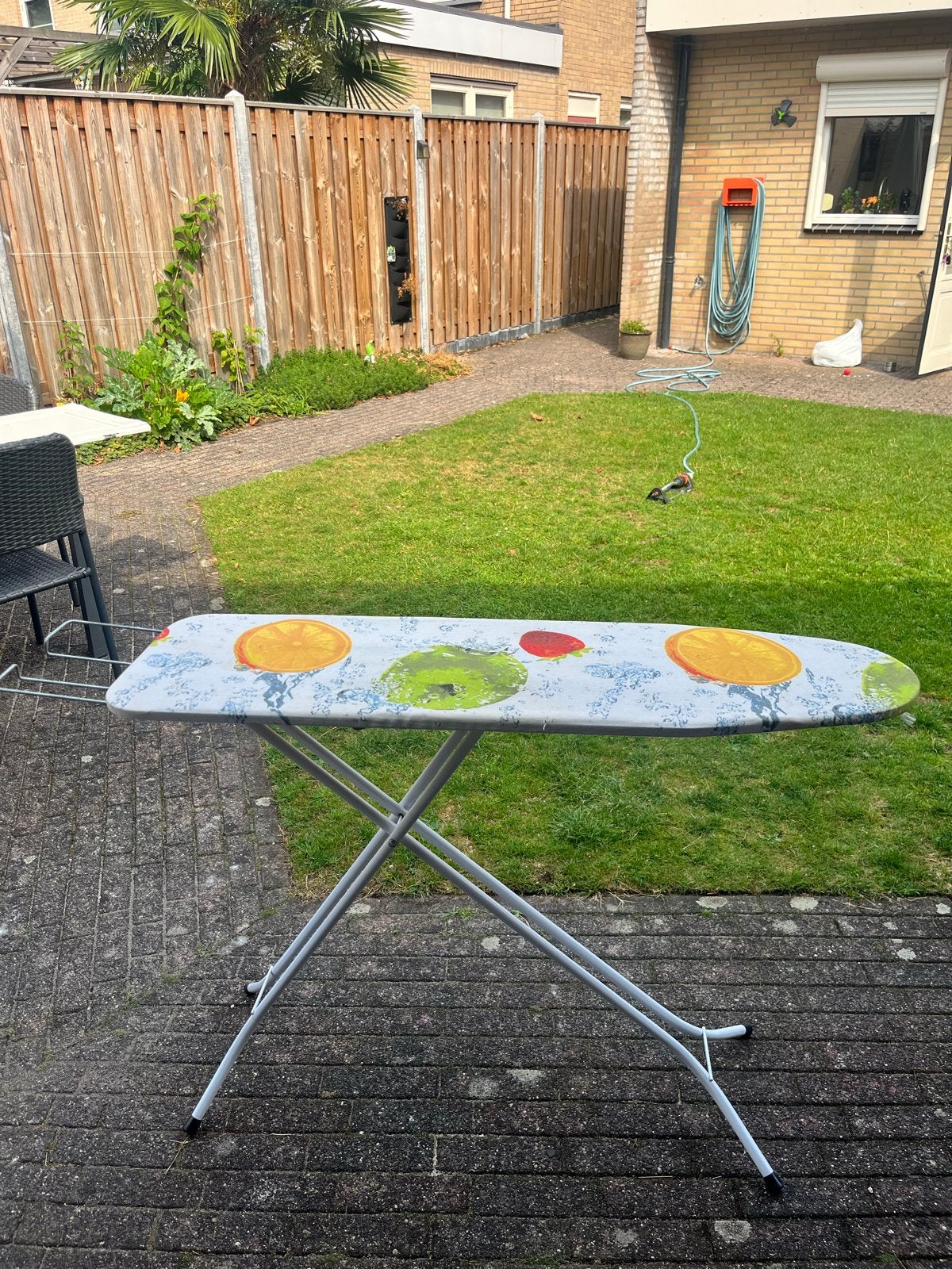 Strijkplank in goede staat met leuke print, Ophalen, Gebruikt