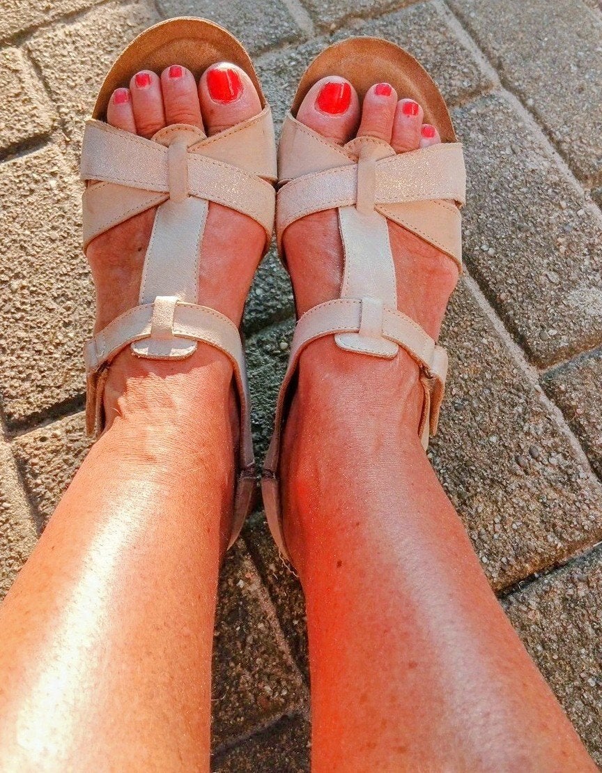 Comfortabele beige sandalen  leren maat 41 amper Gedragen, Kleding | Dames, Schoenen, Made in Italy, Beige, Zo goed als nieuw