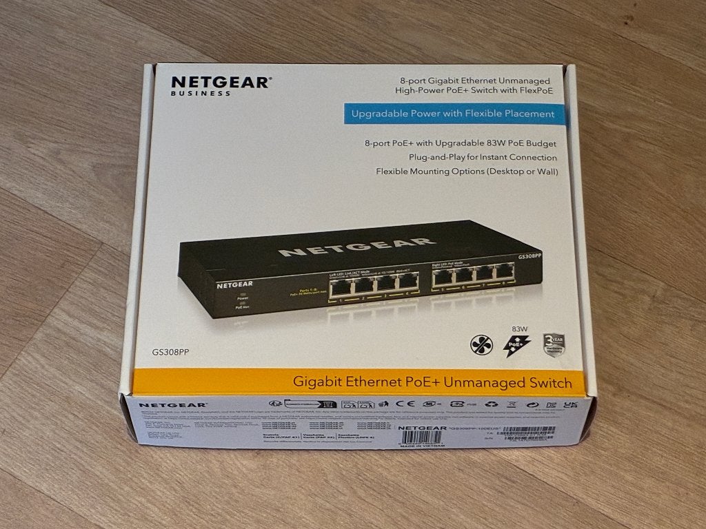 Nieuwe Netgear GS308PP 8 Poort PoE Switch, Ophalen of Verzenden, Nieuw