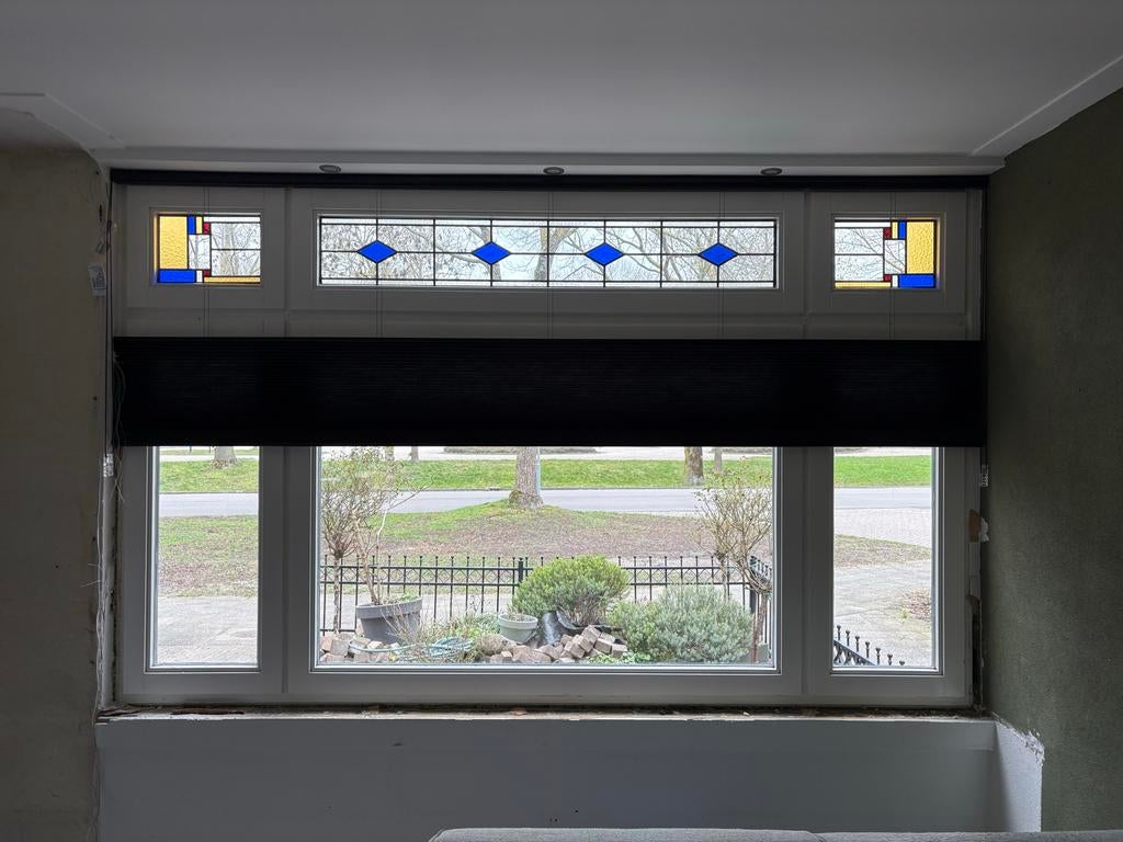 Raamkozijn van merbau hout met glas in lood en dubbelglas, Gevelraam of Ruit, Gebruikt, 120 tot 160 cm, Ophalen of Verzenden