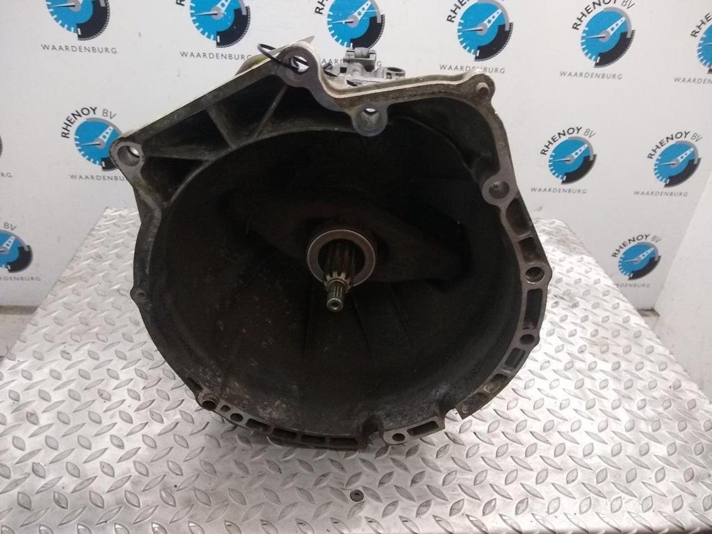BMW Z3 TRANSMISSIE / VERSNELLINGSBAK 2000