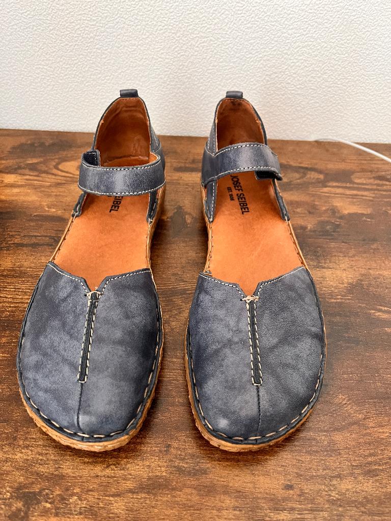 Schoenen en sandalen maat 43 in nieuwstaat, Kleding | Dames, Schoenen, Overige kleuren, Zo goed als nieuw, Sandalen of Muiltjes