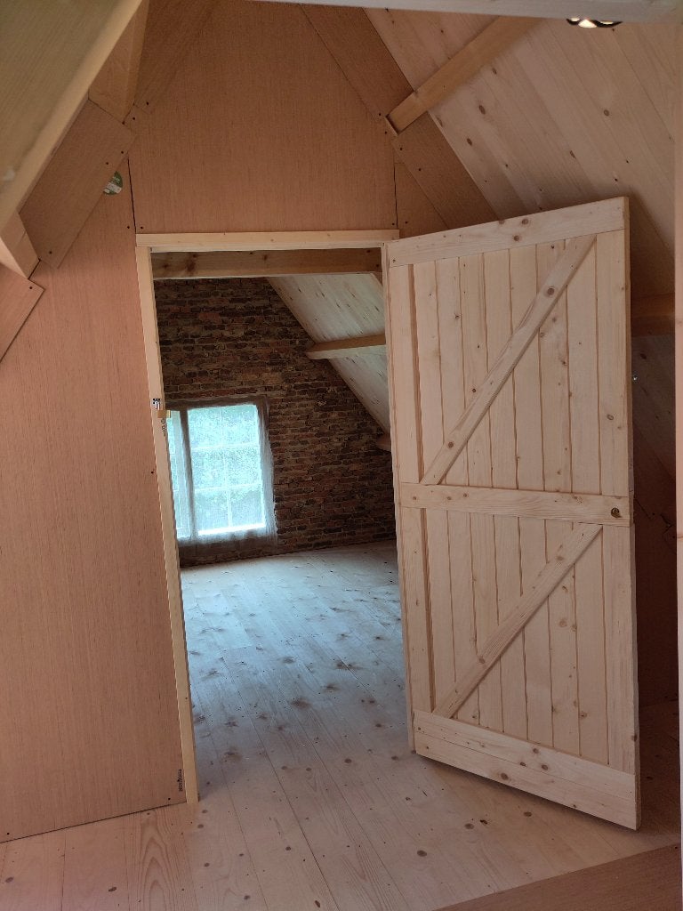 opslag, 16 m², Huur, Opslag of Loods