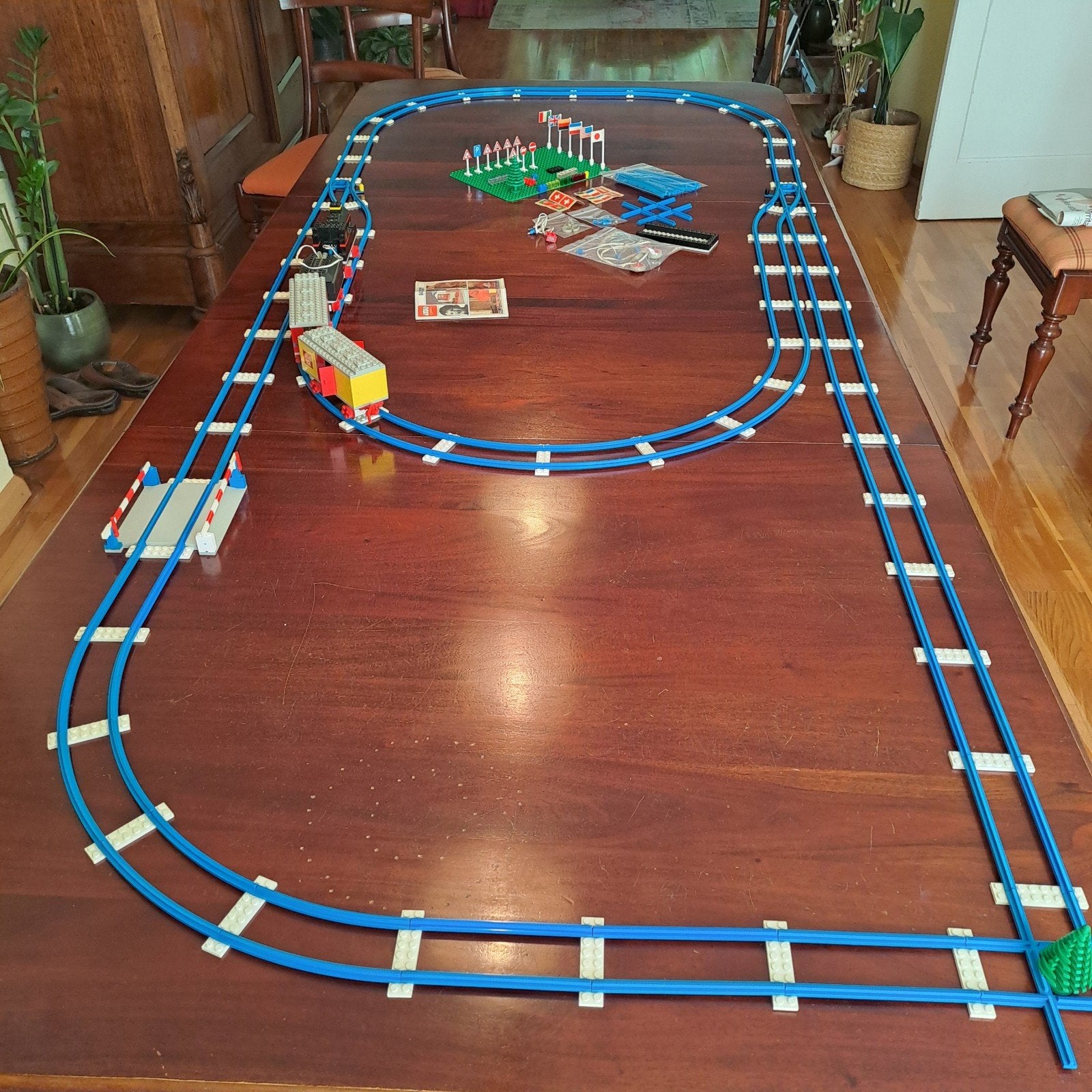 Vintage LEGO Trein Set met Rails, Wagons en Accessoires, Gebruikt, Overige thema's, Lego, Ophalen of Verzenden