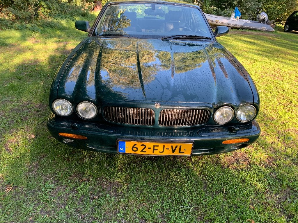 XJ 3.2 SPORT 1E EIGENAAR ORGINEEL NL MET BOEKJES +NAP 2000, Auto's, Automaat, Dealer onderhouden, Achterwielaandrijving, 1634 kg