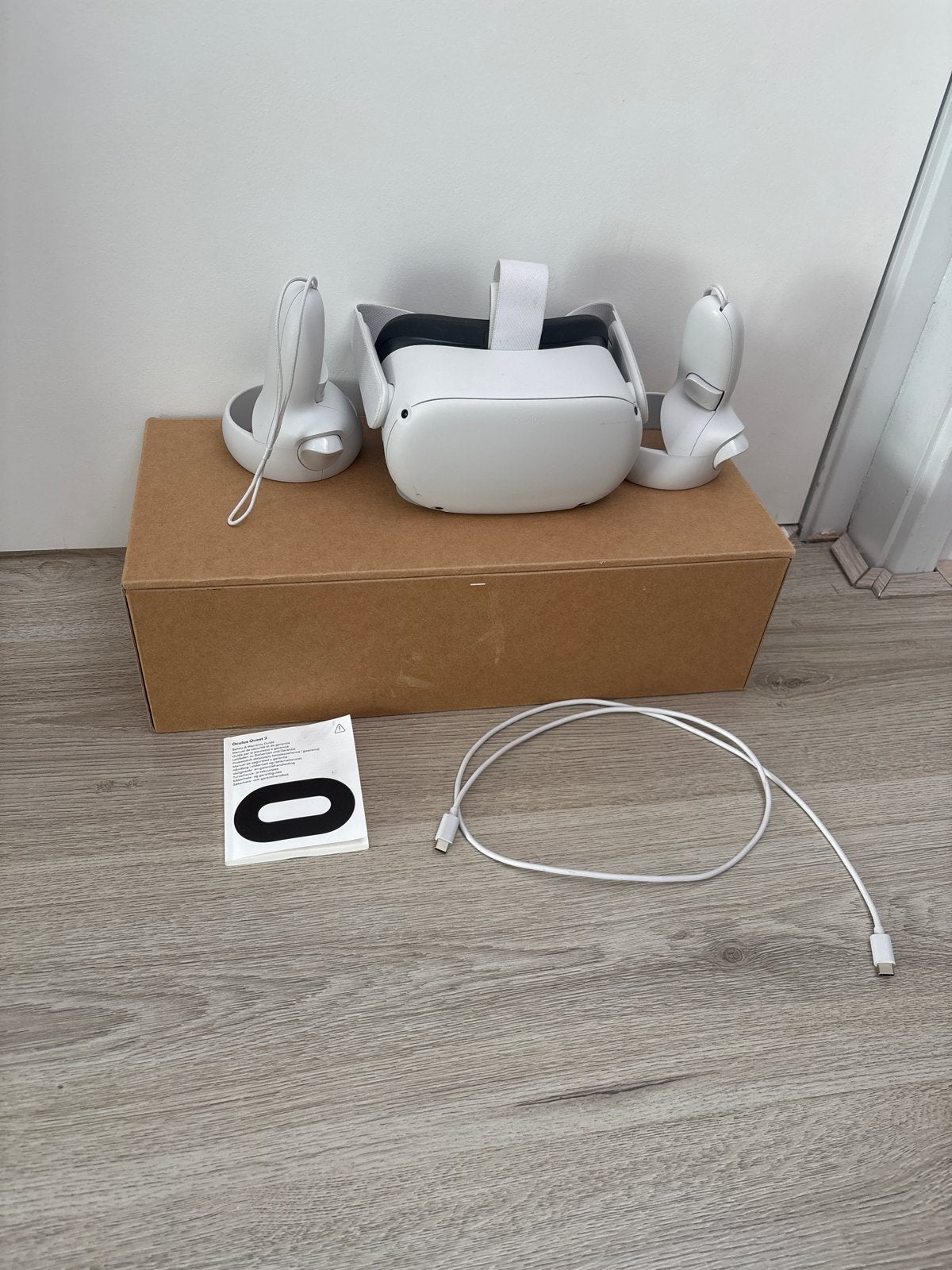 Oculus Quest 2 VR bril - Zo goed als nieuw, Spelcomputers en Games, Virtual Reality, Ophalen of Verzenden, Zo goed als nieuw, VR-bril