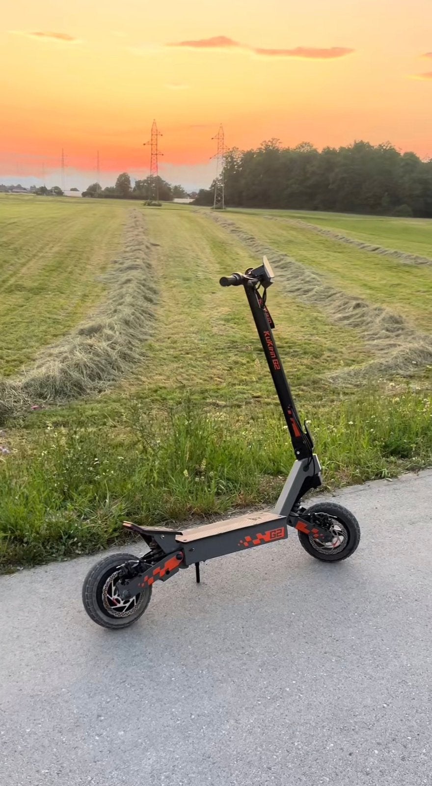 Opzoek naar kukurin g2 410  euro onder de 300 kilomter stand, Fietsen en Brommers, Ophalen of Verzenden, Zo goed als nieuw, Gewone step