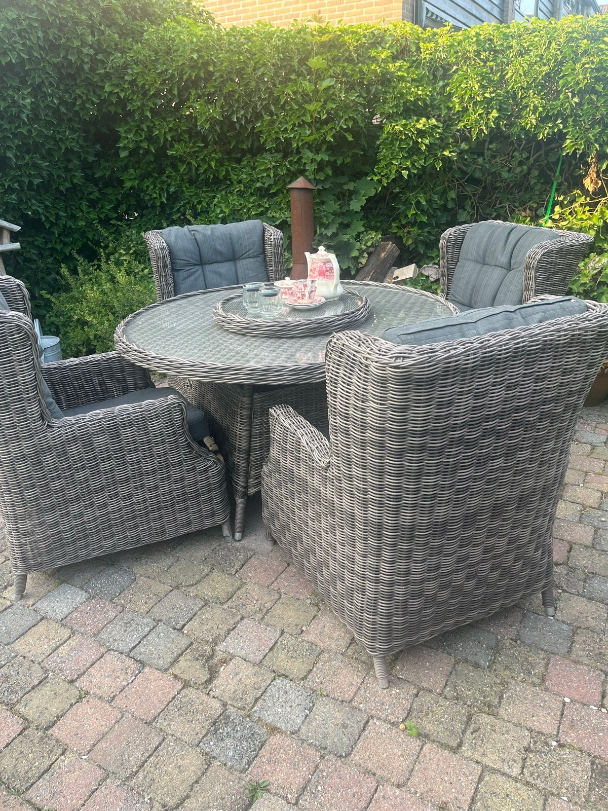 Wicker tuinset met glazen tafel en 4 stoelen, Ophalen, 4 zitplaatsen, Gebruikt, Eettafel