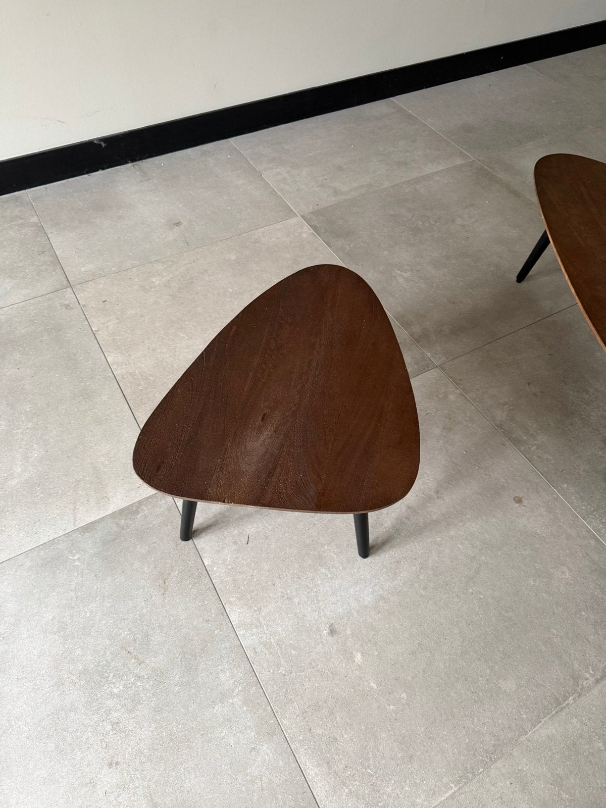 Foto 6 van Set van 2 Teakhouten Salontafels - Organische Vorm