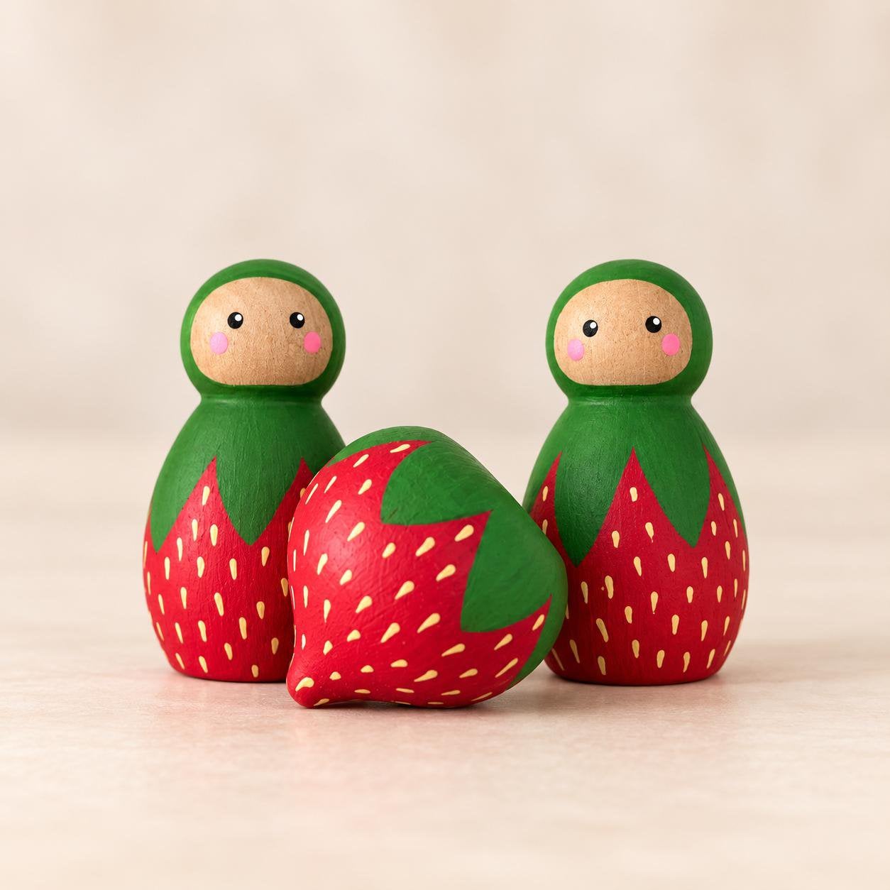 Aardbeien set – 2 poppetjes + aardbei figuur, Ophalen of Verzenden, Nieuw