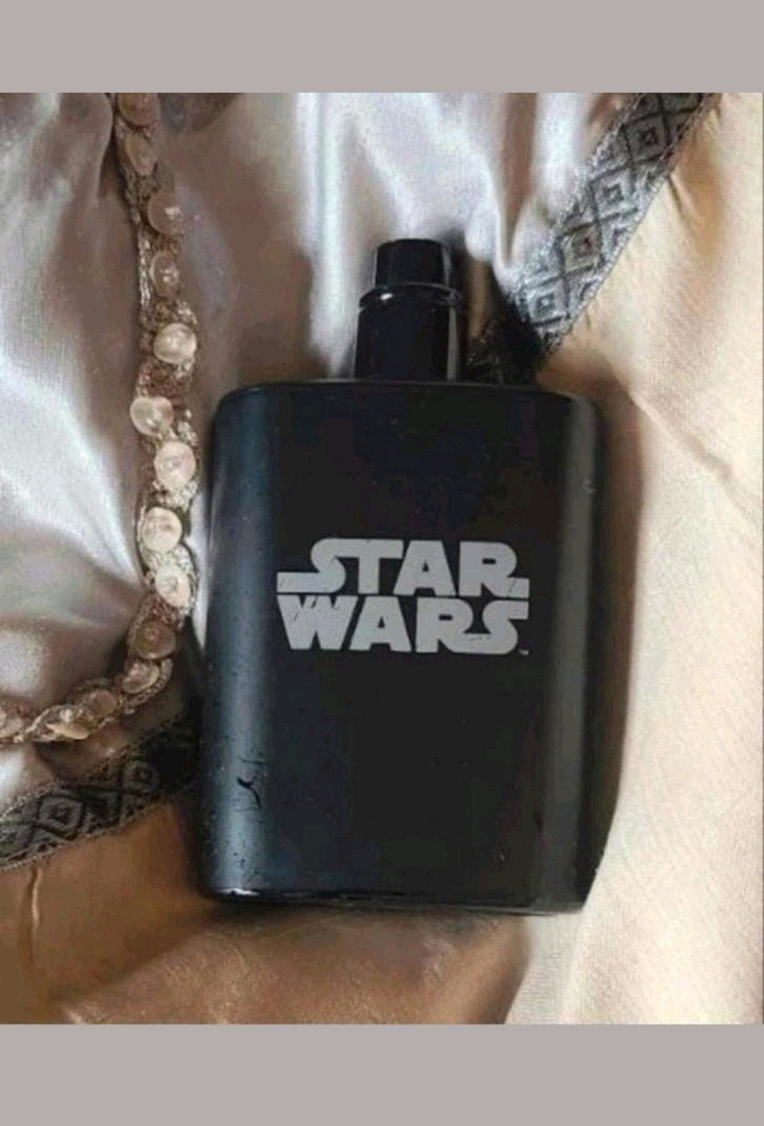 Star Wars Eau de Toilette
Zonder Dop
Volle Fles, Ophalen of Verzenden, Gebruiksvoorwerp