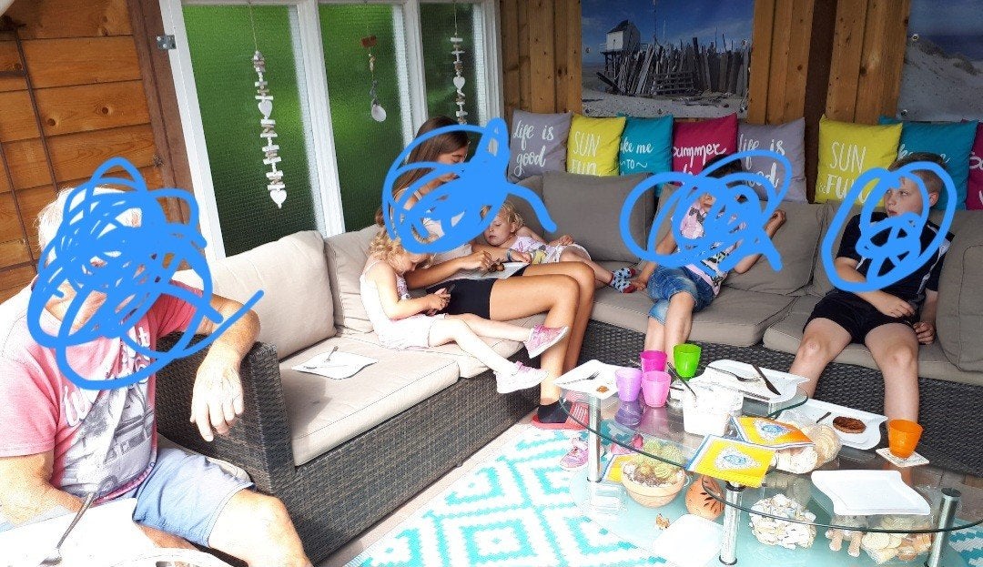 Gebruikte loungebank - Comfortabel en ruim, Ophalen, Gebruikt, Kunststof, Hoekbank