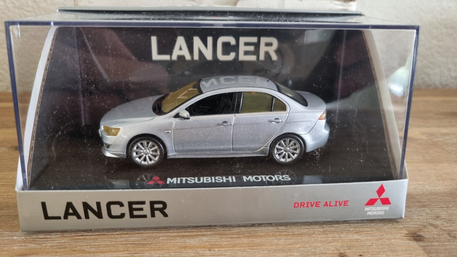 Mitsubishi Lancer 1/43 - Zilver Metallic, Ophalen of Verzenden, Nieuw, Auto, Overige merken