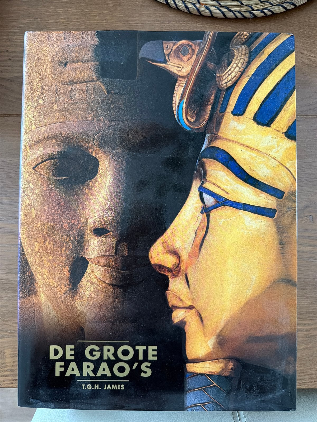 De Grote Farao's - T.G.H. James - Geschiedenis Egypte, Boeken, Ophalen of Verzenden, 14e eeuw of eerder, Zo goed als nieuw, Afrika