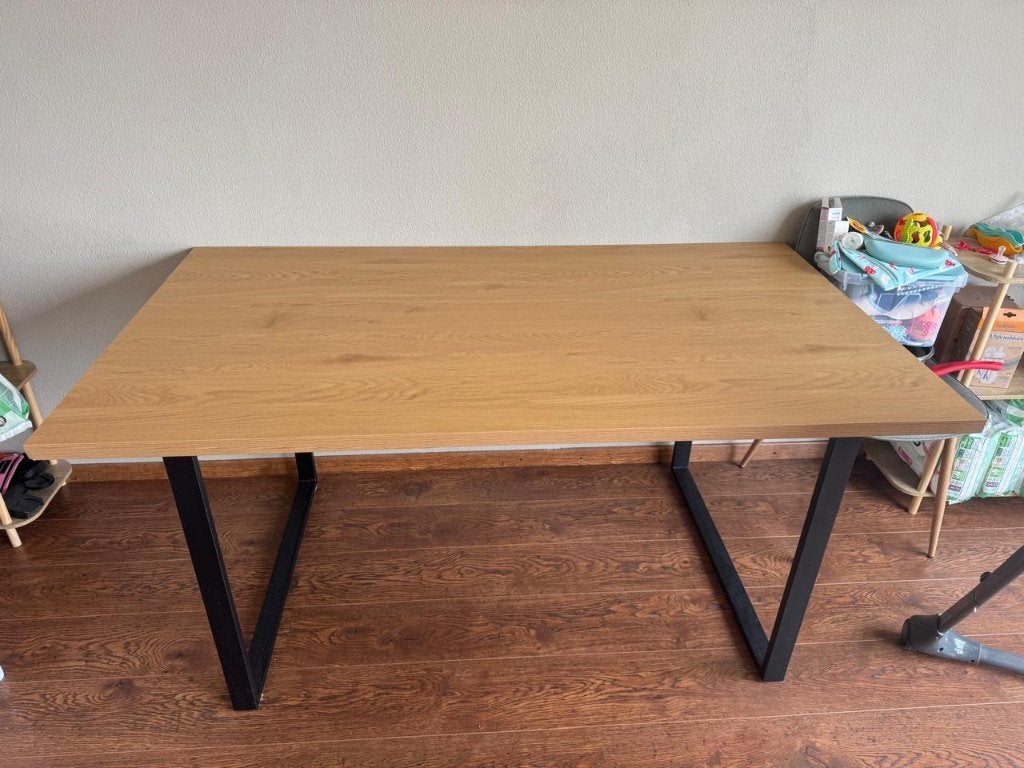 Eettafel en 4 stoelen te koop / Dining table and 4 chairs, Ophalen, Gebruikt, Minder dan 4 stoelen