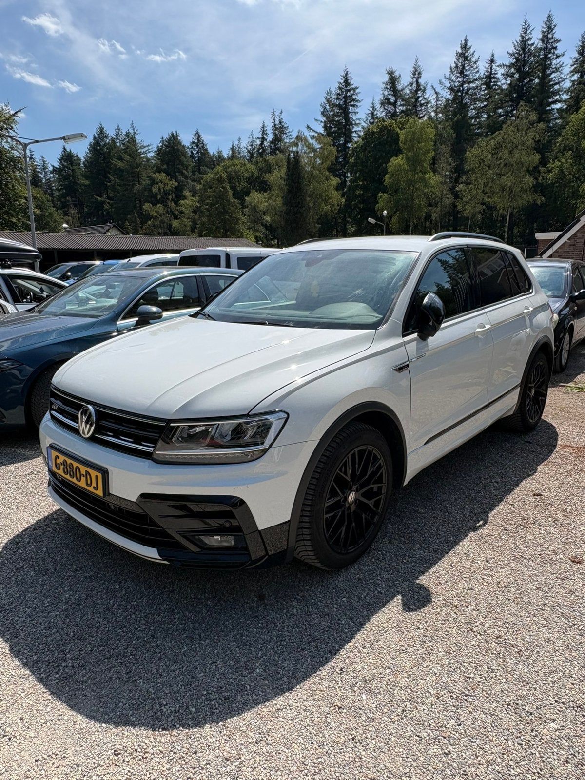 Volkswagen Tiguan R-line 1.5 TSI ACT 150pk DSG 2019 Wit, 4 cilinders, Wit, Particulier, Dealer onderhouden