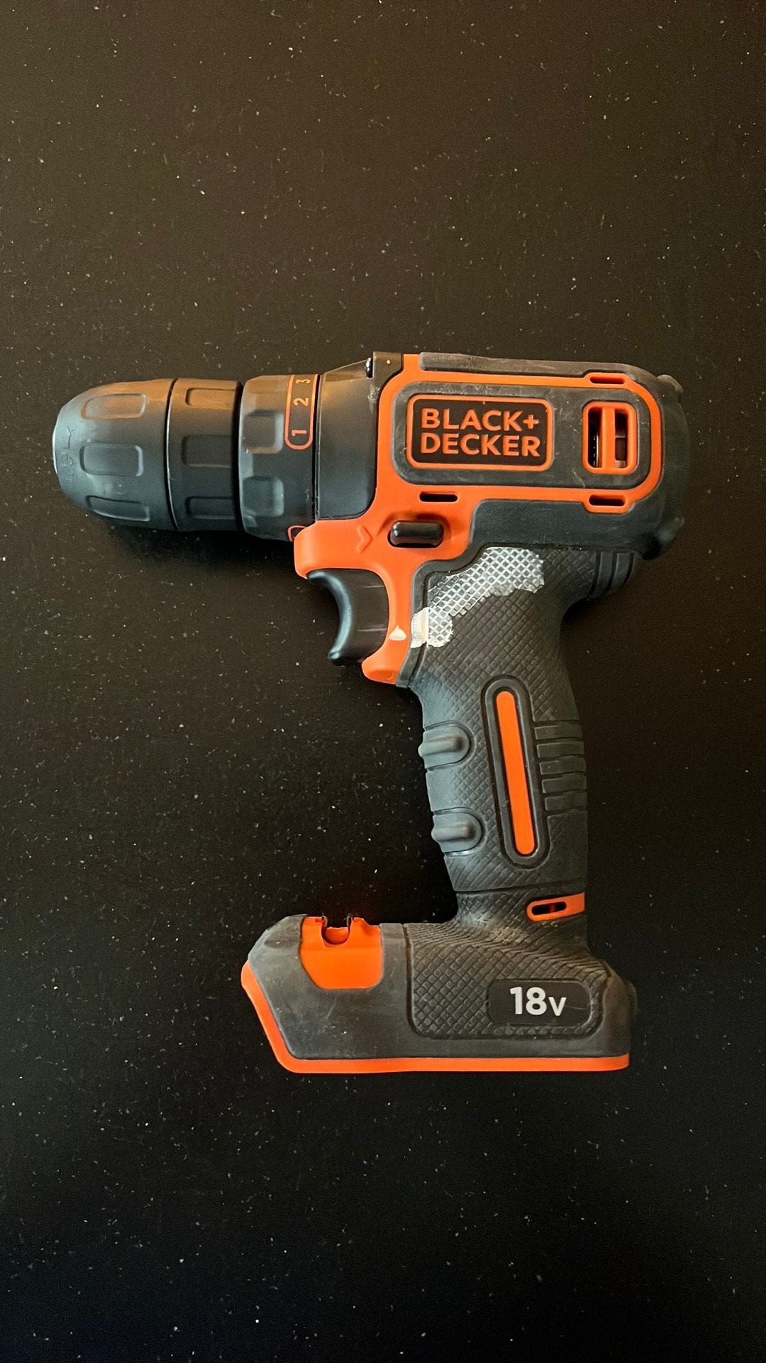 Accuboormachine Black en Decker, Ophalen of Verzenden, Gebruikt, Boor- en Schroefmachine, Variabele snelheid
