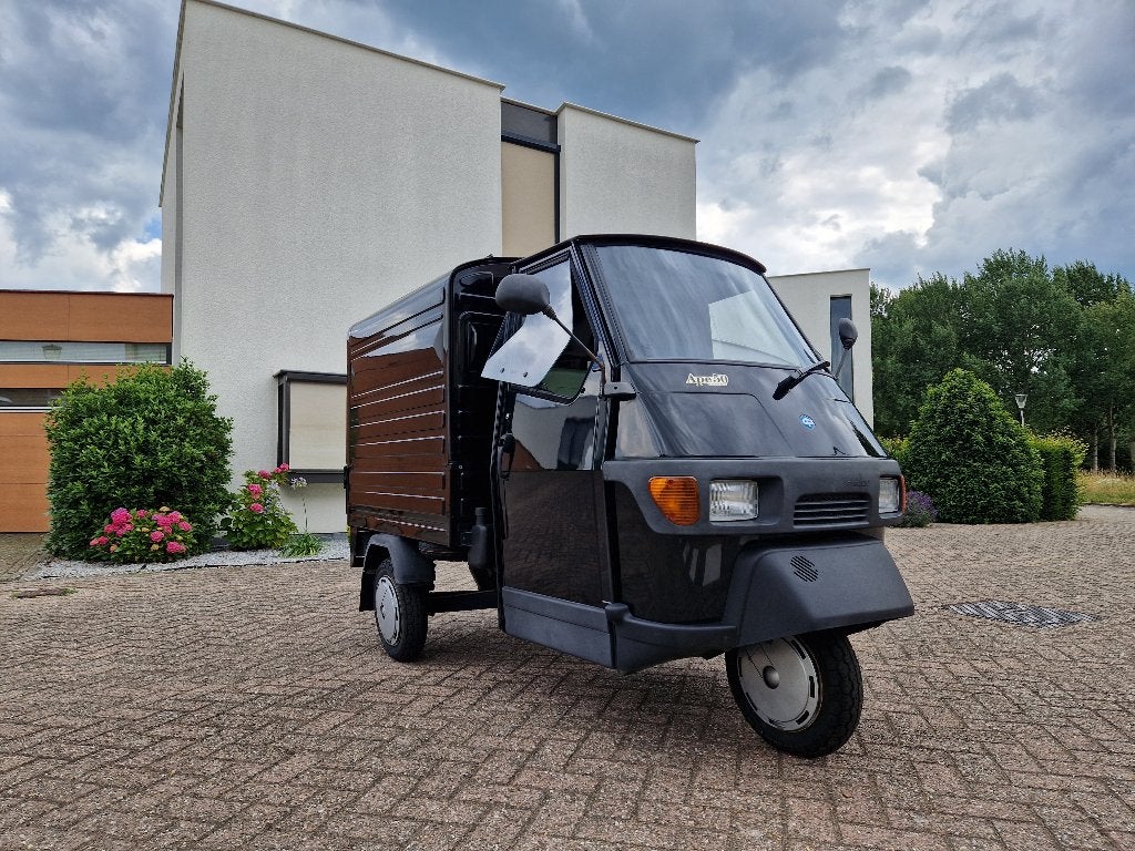 VERKOCHT: PIAGGIO APE 50 VAN vespacar piaggio ape foodtruck, Ophalen, Overige modellen, Maximaal 45 km/u, 49 cc