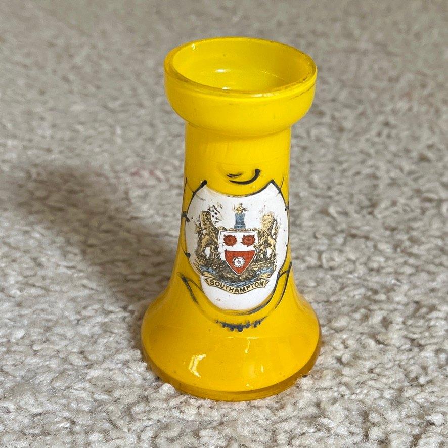 Vaasje, Overige kleuren, Ophalen of Verzenden, Minder dan 50 cm, Glas