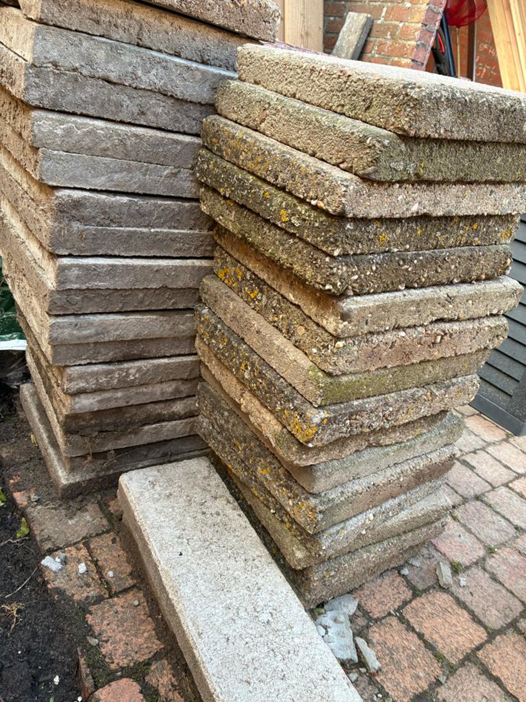 Ca. 55 gebruikte stoeptegels 30x30 cm, Tuin en Terras, Ophalen, Gebruikt, 5 tot 10 m², Beton