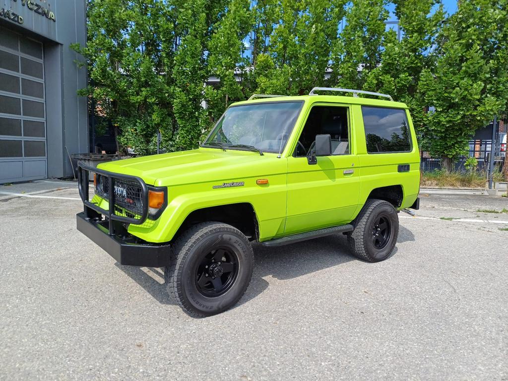 Toyota LJ 70 2,4 compleet gerenoveert, Stof, 63 pk, Zwart, 4 cilinders