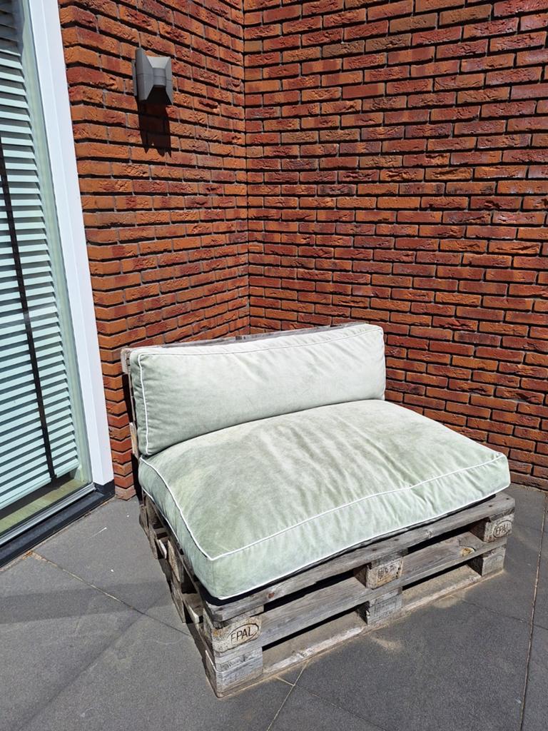 Palletbank met kussens, Ophalen, Gebruikt, Hout