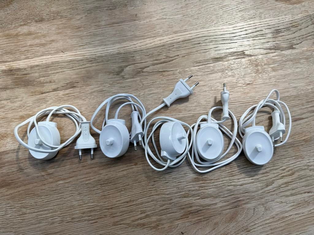 Oplader voor Oral B tandenborstel, Ophalen of Verzenden, Gebruikt, Mondverzorging
