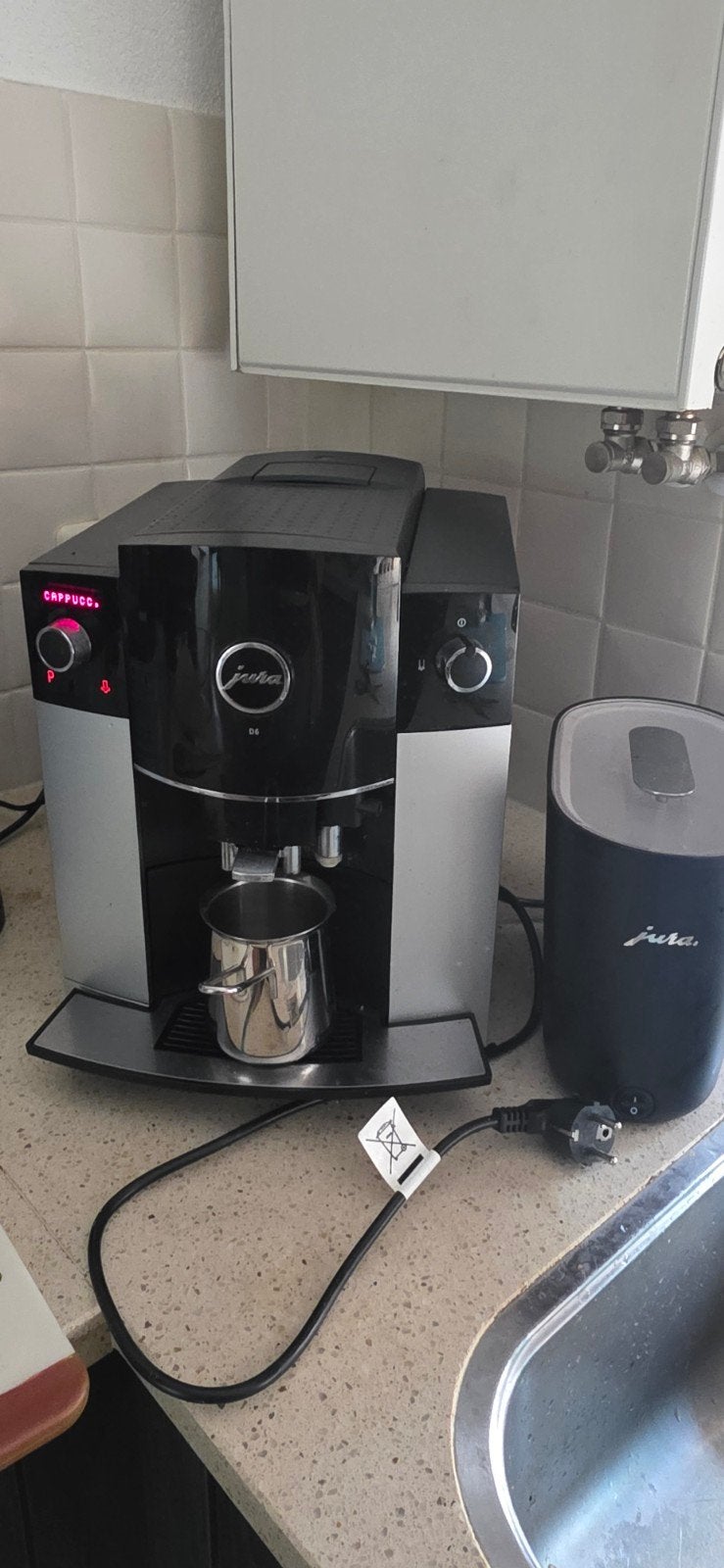 Jura D6 koffiemachine met kopjeshouder, Ophalen, Gebruikt, Koffiemachine, Koffiebonen