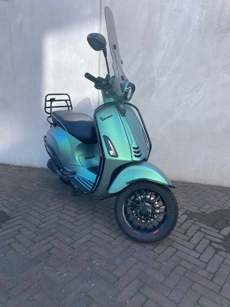 Vespa Sprint 2017 – Custom Kameleon, Ophalen, Gebruikt, Overige modellen, Maximaal 45 km/u