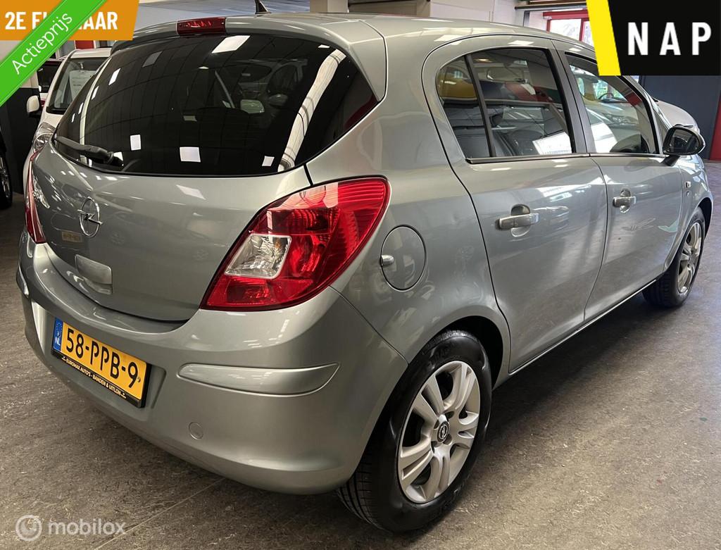 Opel Corsa 1.2-16V Cosmo 2e Eigenaar – NAP – Airco – C, Voorwielaandrijving, Euro 5, Gebruikt, Zwart