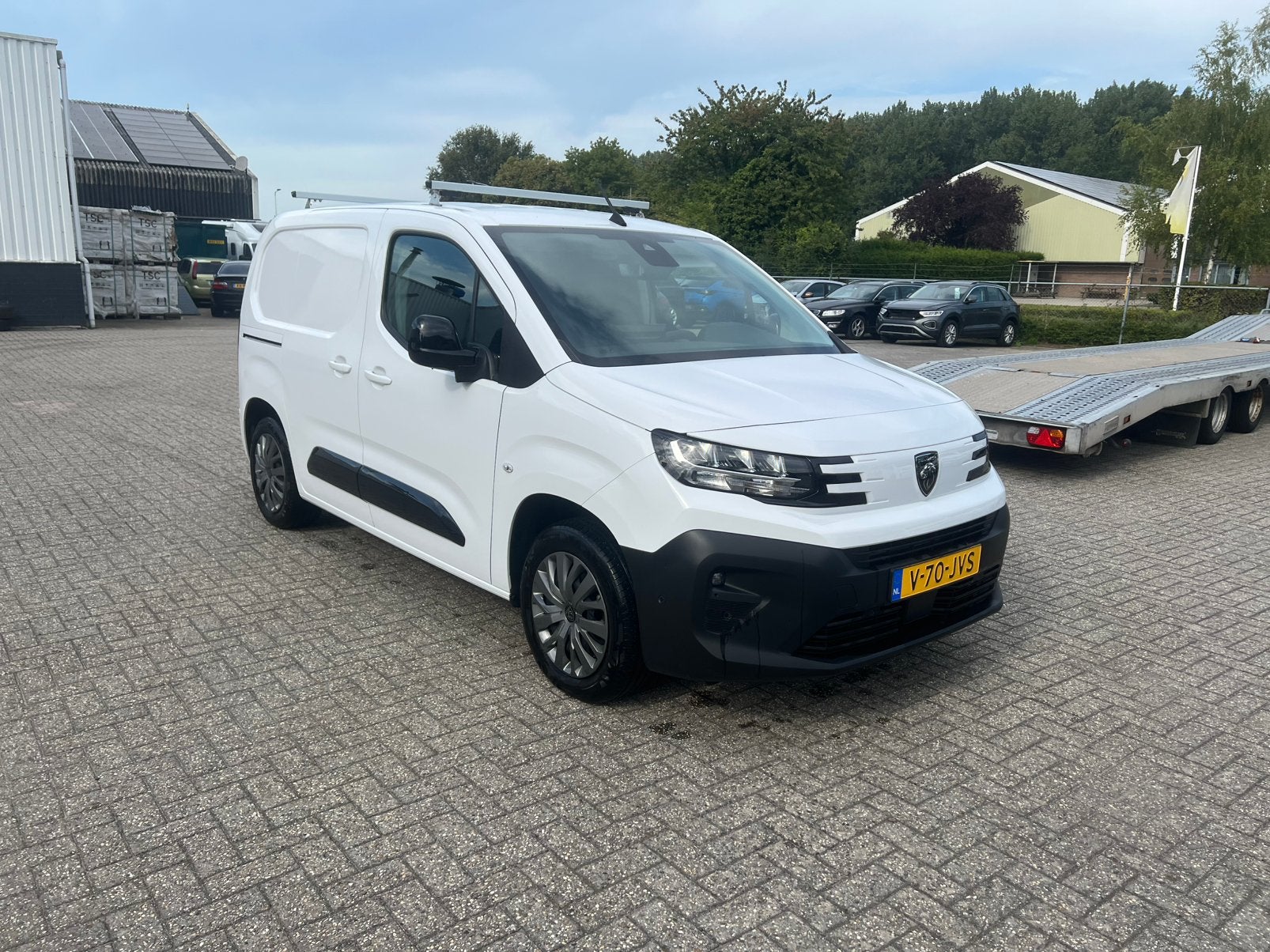 Peugeot Partner 1.5 Bluehdi 130pk S&S Eat8 L1 2024 Wit, 730 kg, 4 cilinders, Wit, Diesel