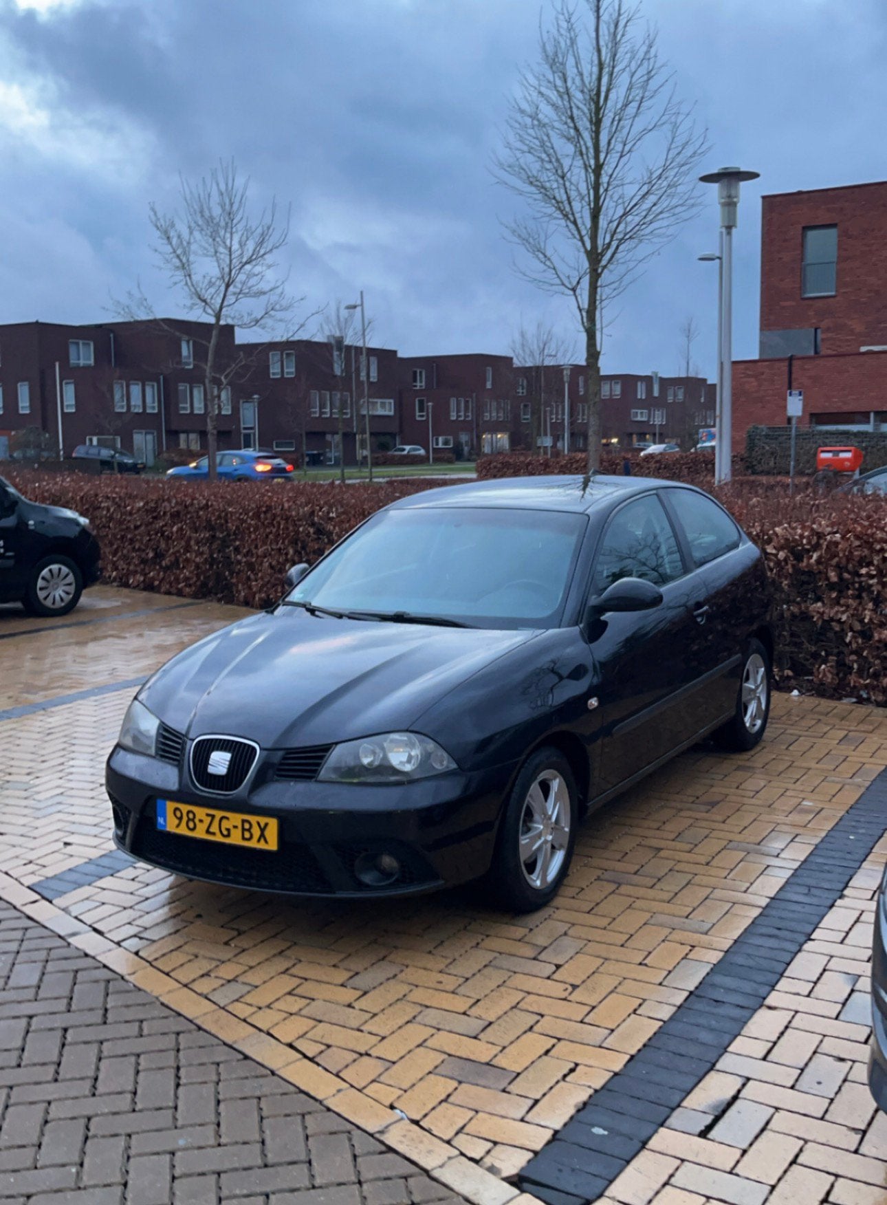 Seat ibiza 6L | 1.6 benzine, Achterwielaandrijving, Zwart, 4 cilinders, 129 pk
